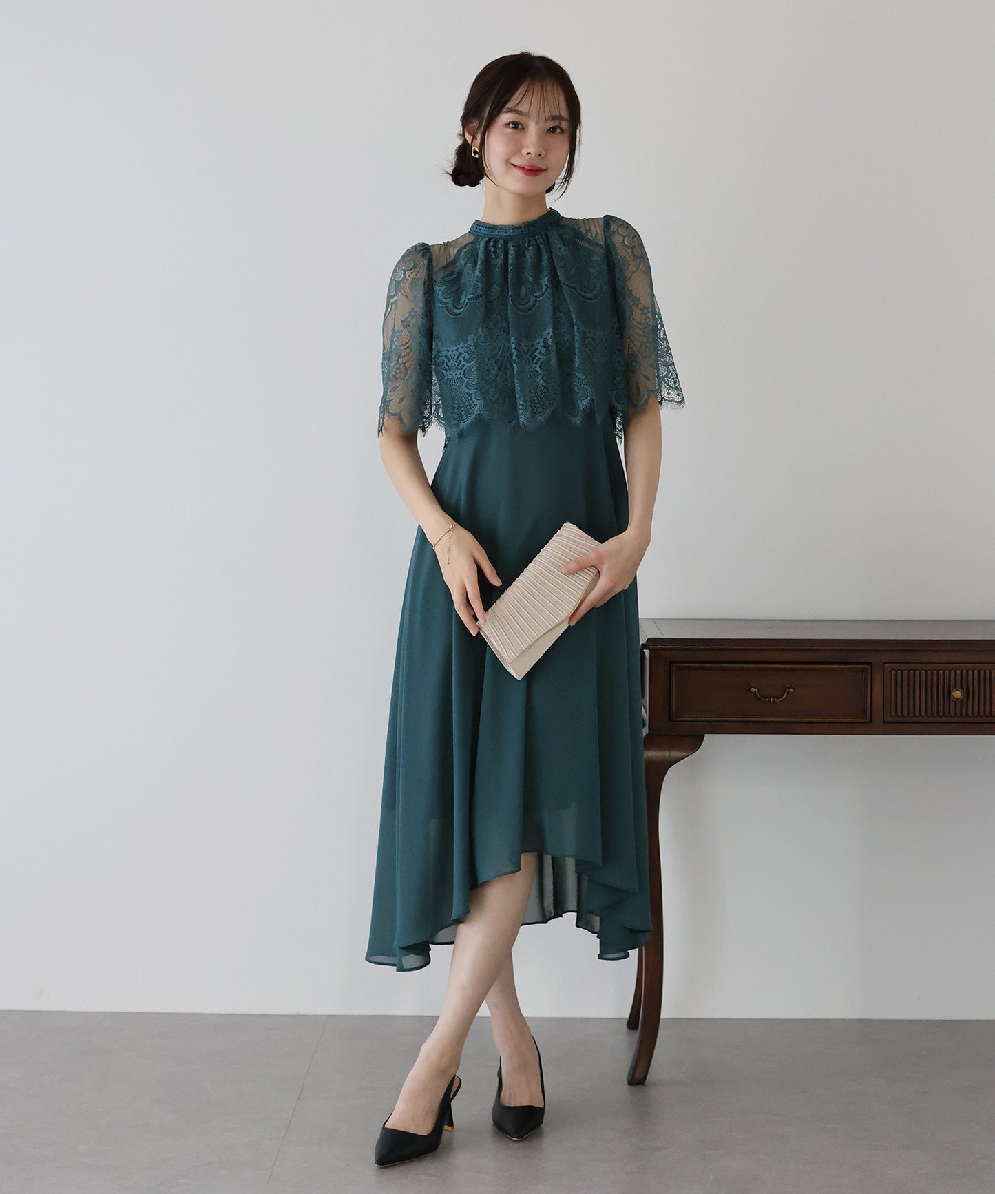 【TIME SALE】フレアレーススリーブフィッシュテールワンピース