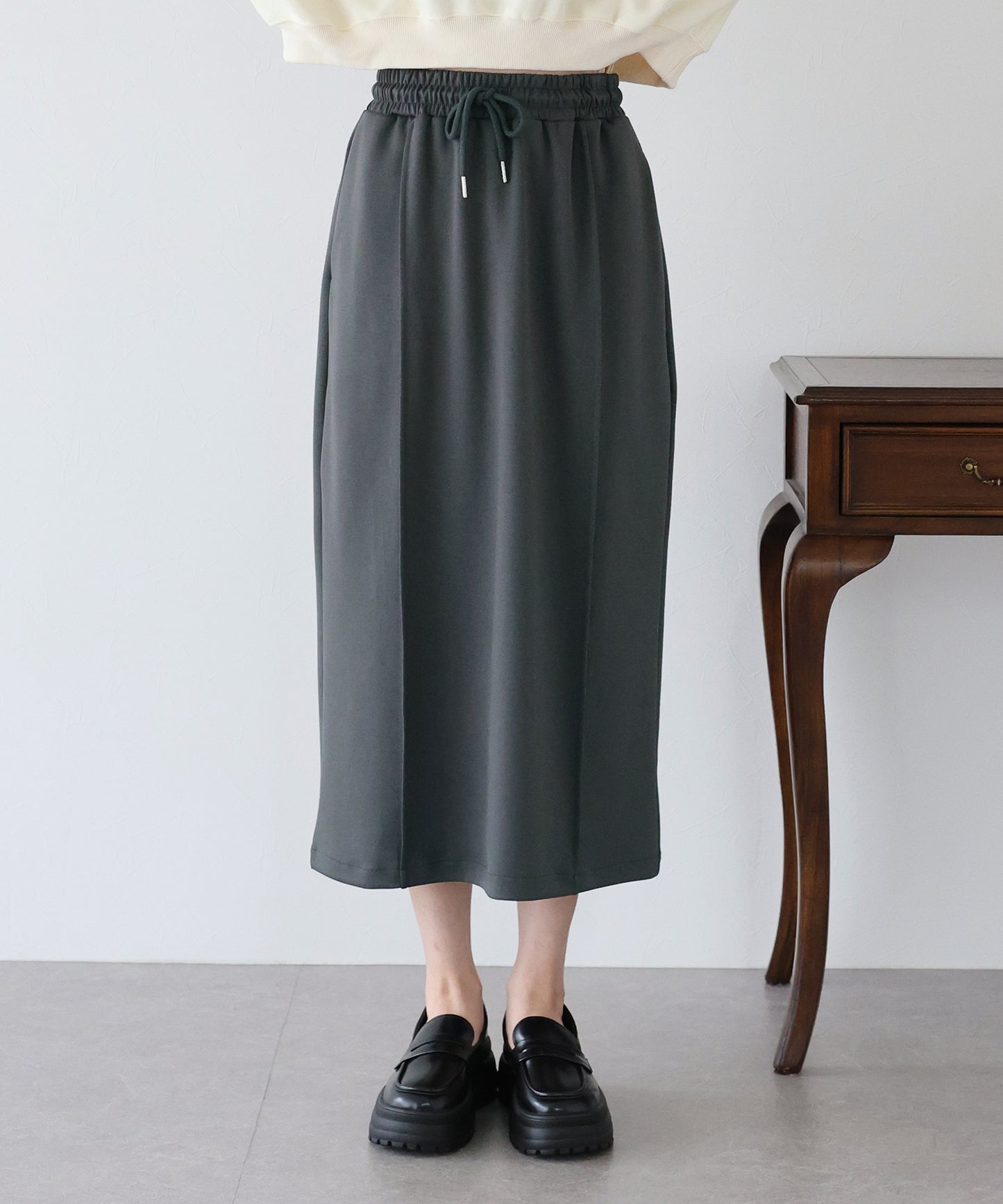 【SALE】スウェットタイトスカート
