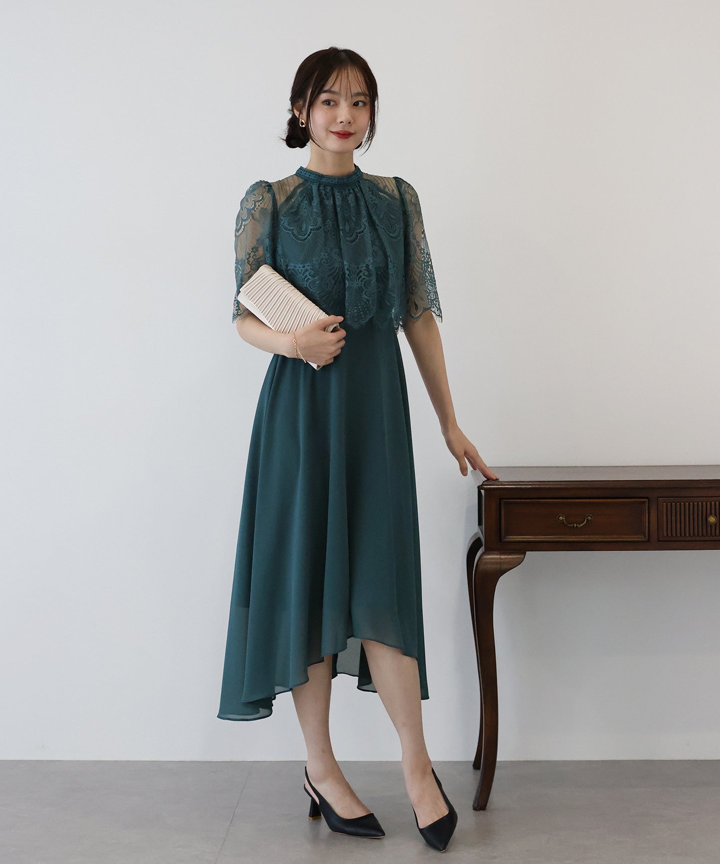 【TIME SALE】フレアレーススリーブフィッシュテールワンピース