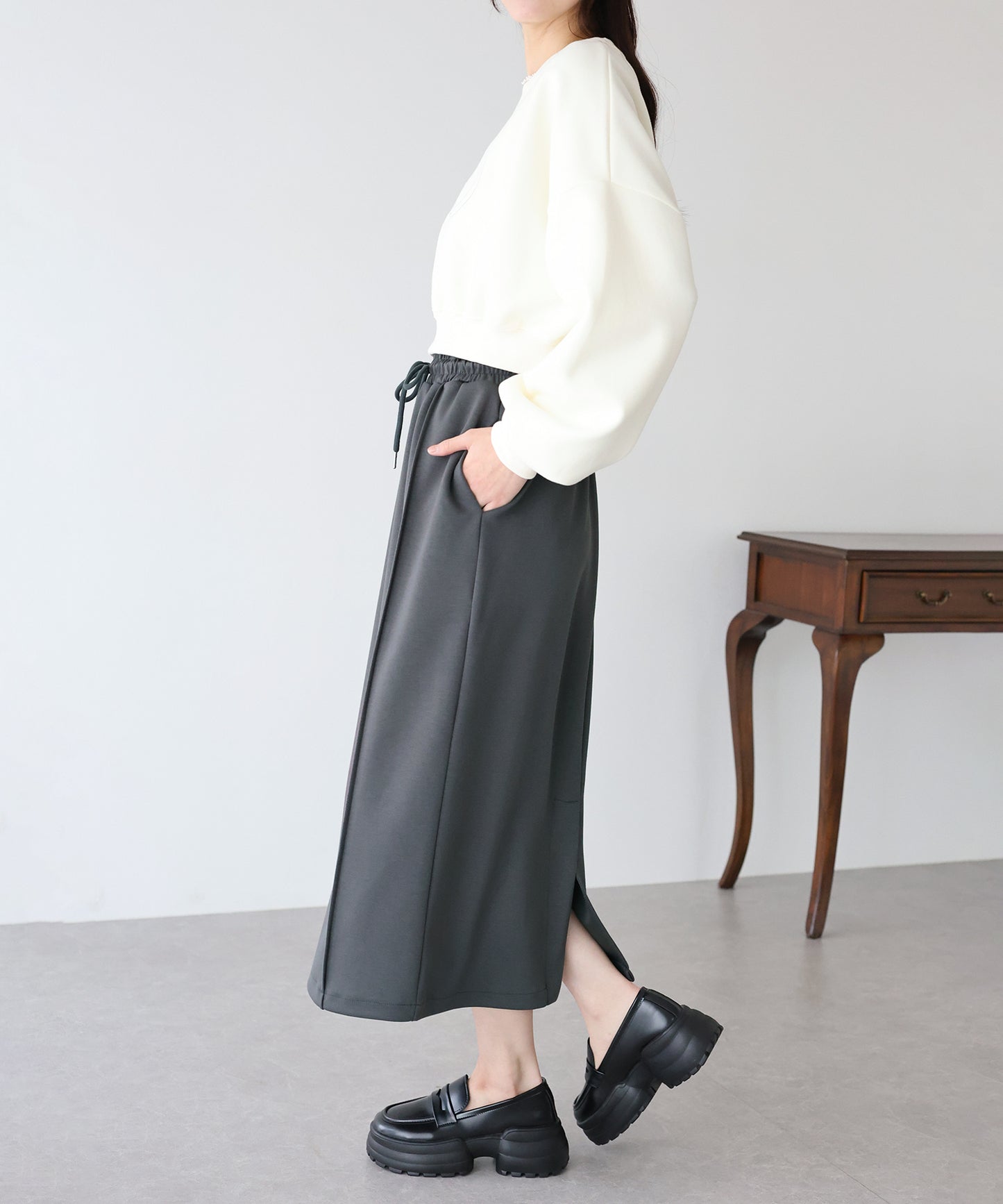 【SALE】スウェットタイトスカート
