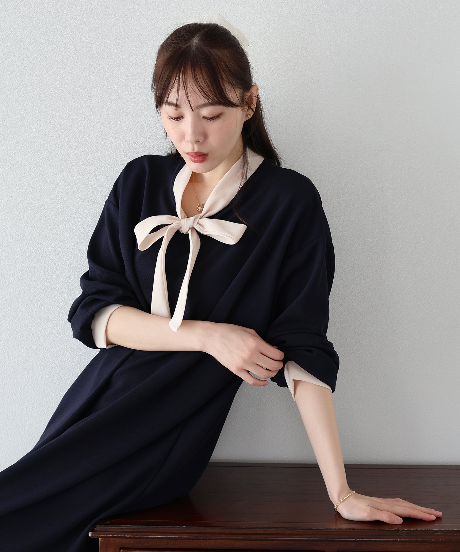 現行♡フェンディ パールカフス ボウタイワンピース バイカラー ロング 36 バイカラーボウタイワンピース – BLUE ONLINE
