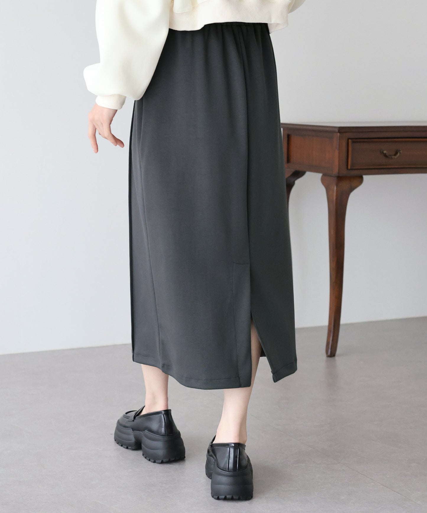 【SALE】スウェットタイトスカート