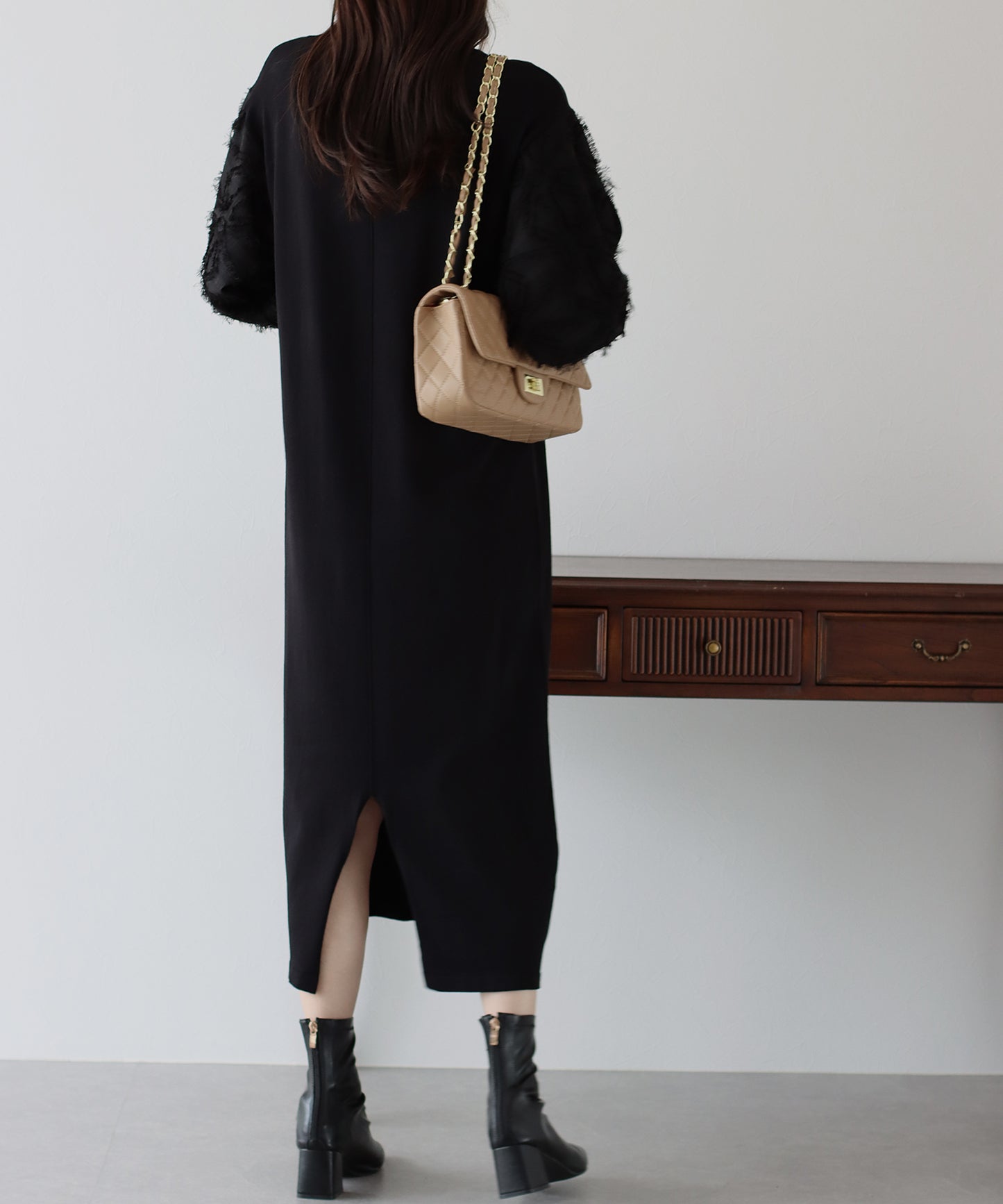 【TIME SALE】カットジャガード袖ニットワンピース