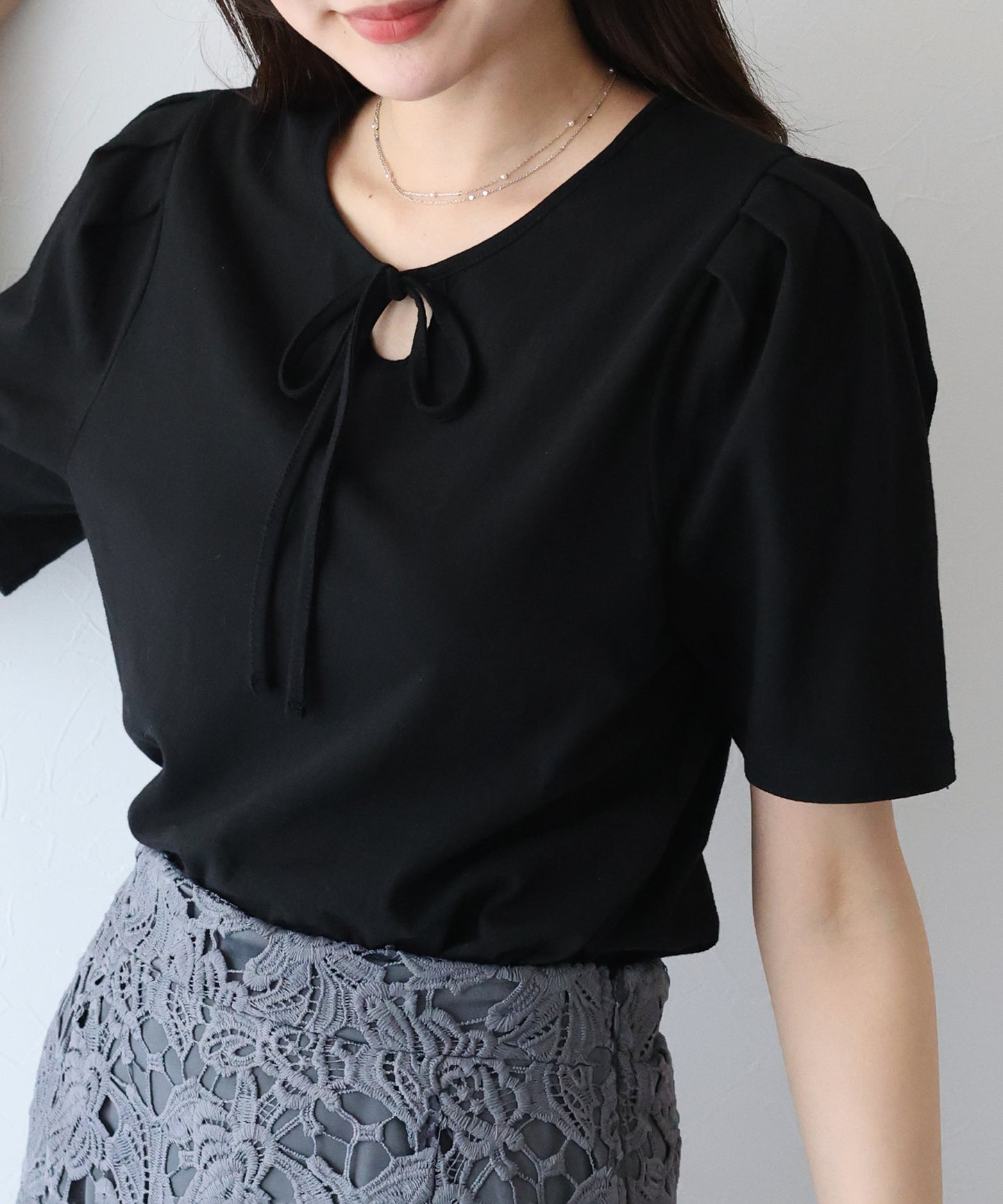 【TIME SALE】パイピングリボンタックTシャツ