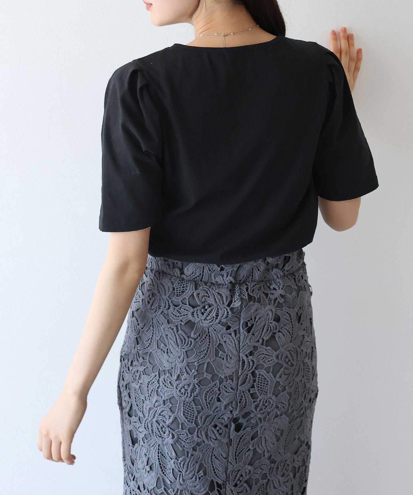 【TIME SALE】パイピングリボンタックTシャツ