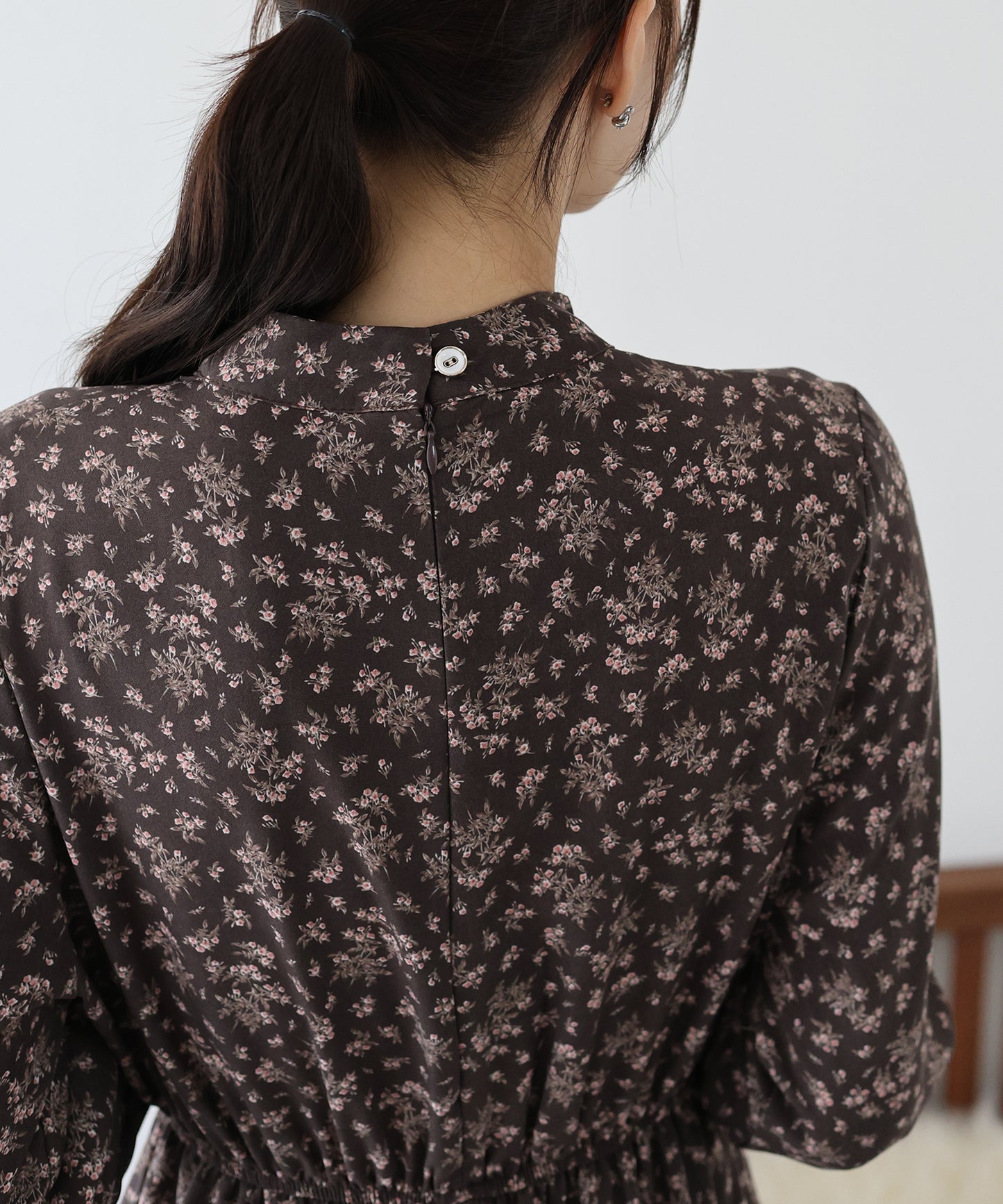 【SALE】ハイネックタックワンピース