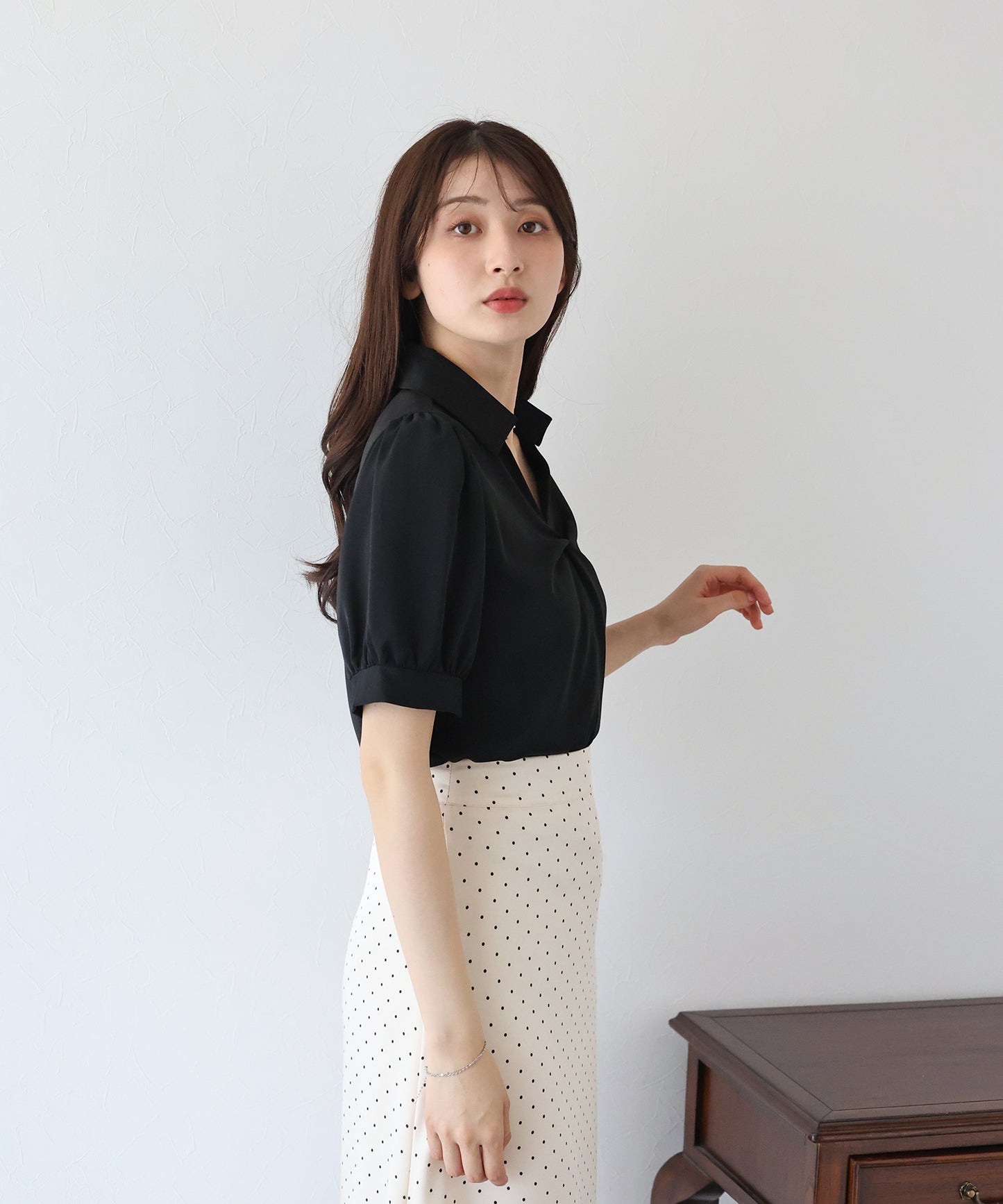 【TIME SALE】フロントクロス襟ブラウス【ネコポス】