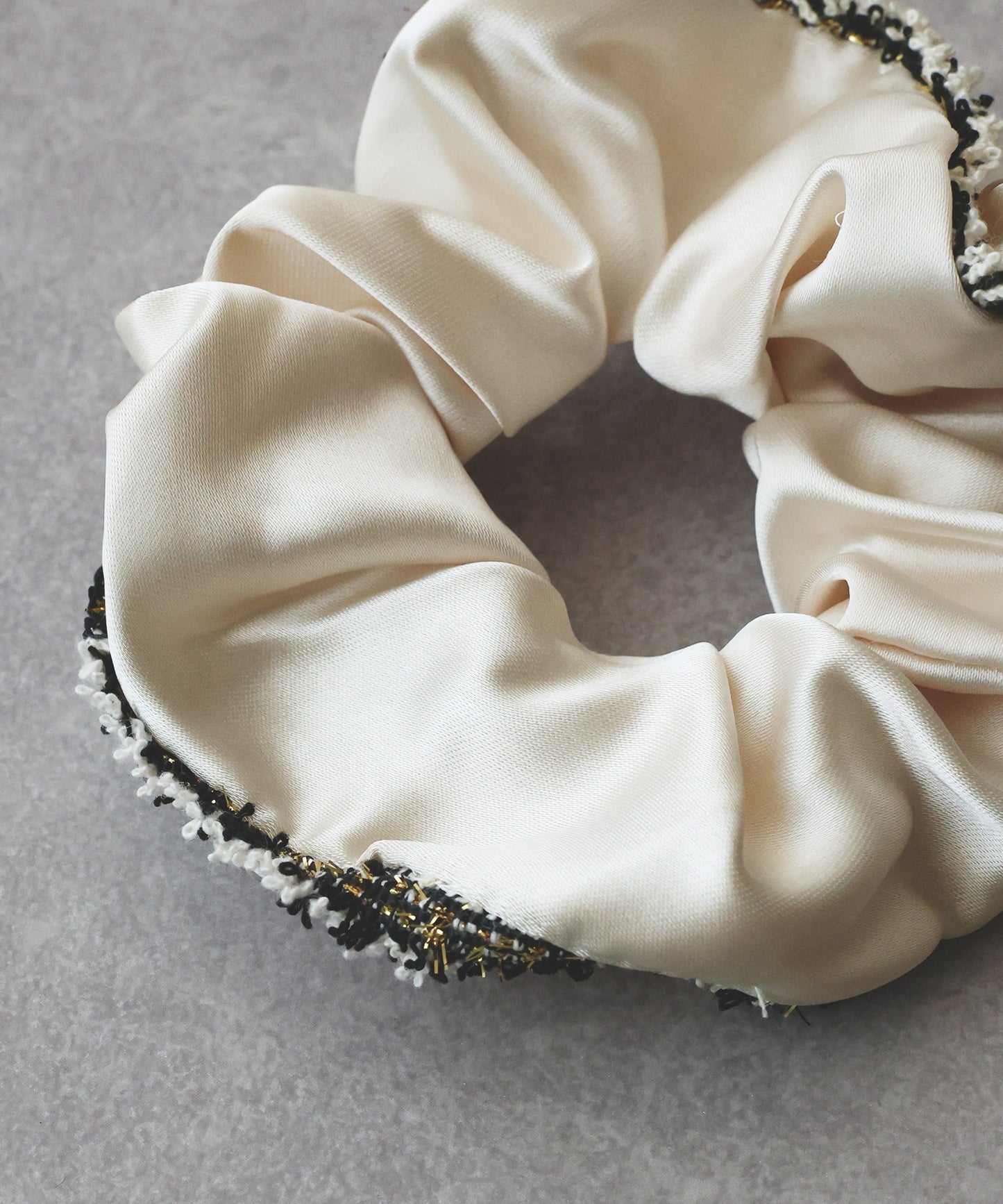 【早割5%OFF】ツイードサテンシュシュ【ネコポス】