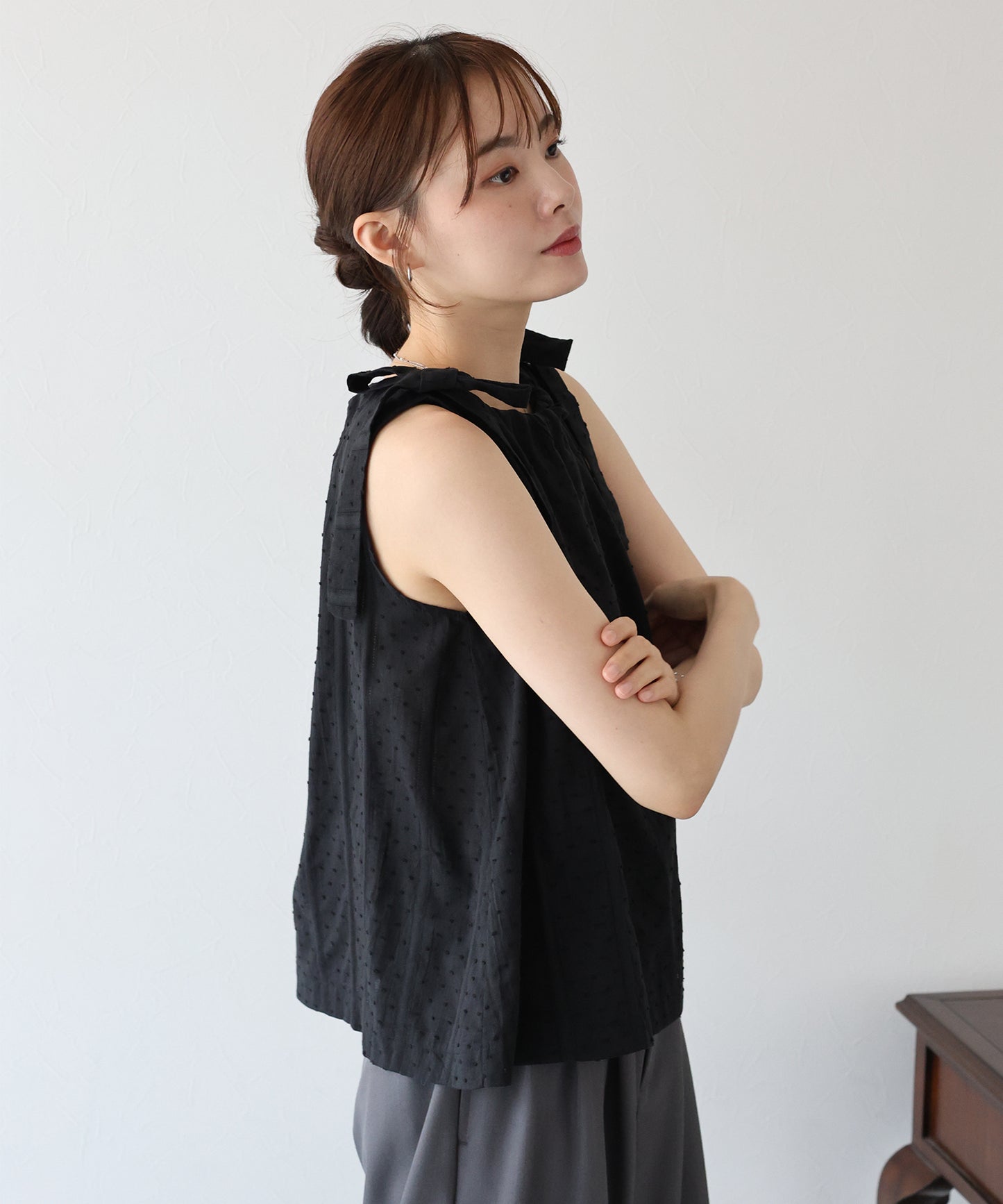 【SALE】ドットジャガードリボンブラウス