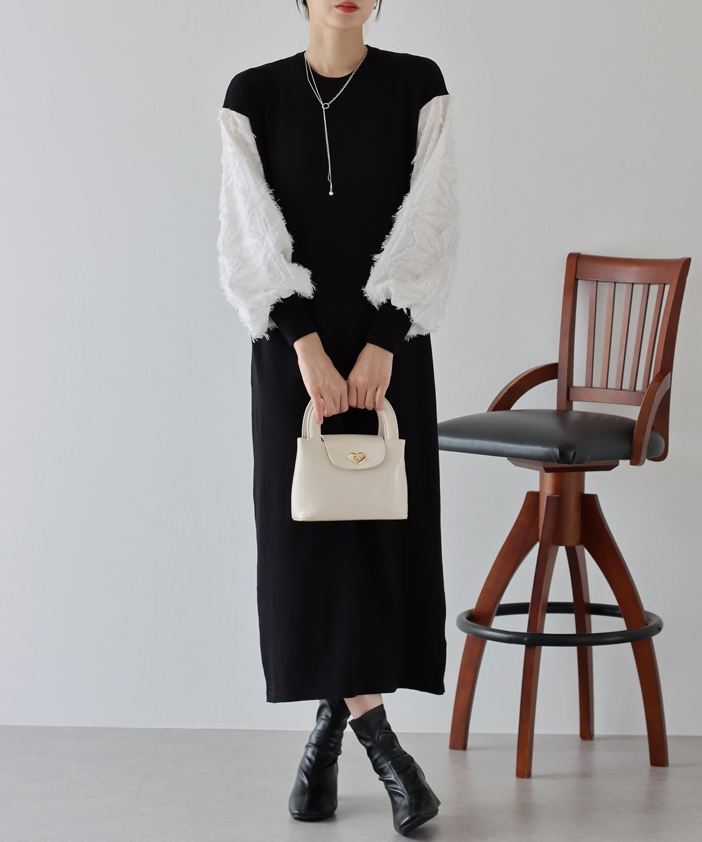 【TIME SALE】カットジャガード袖ニットワンピース