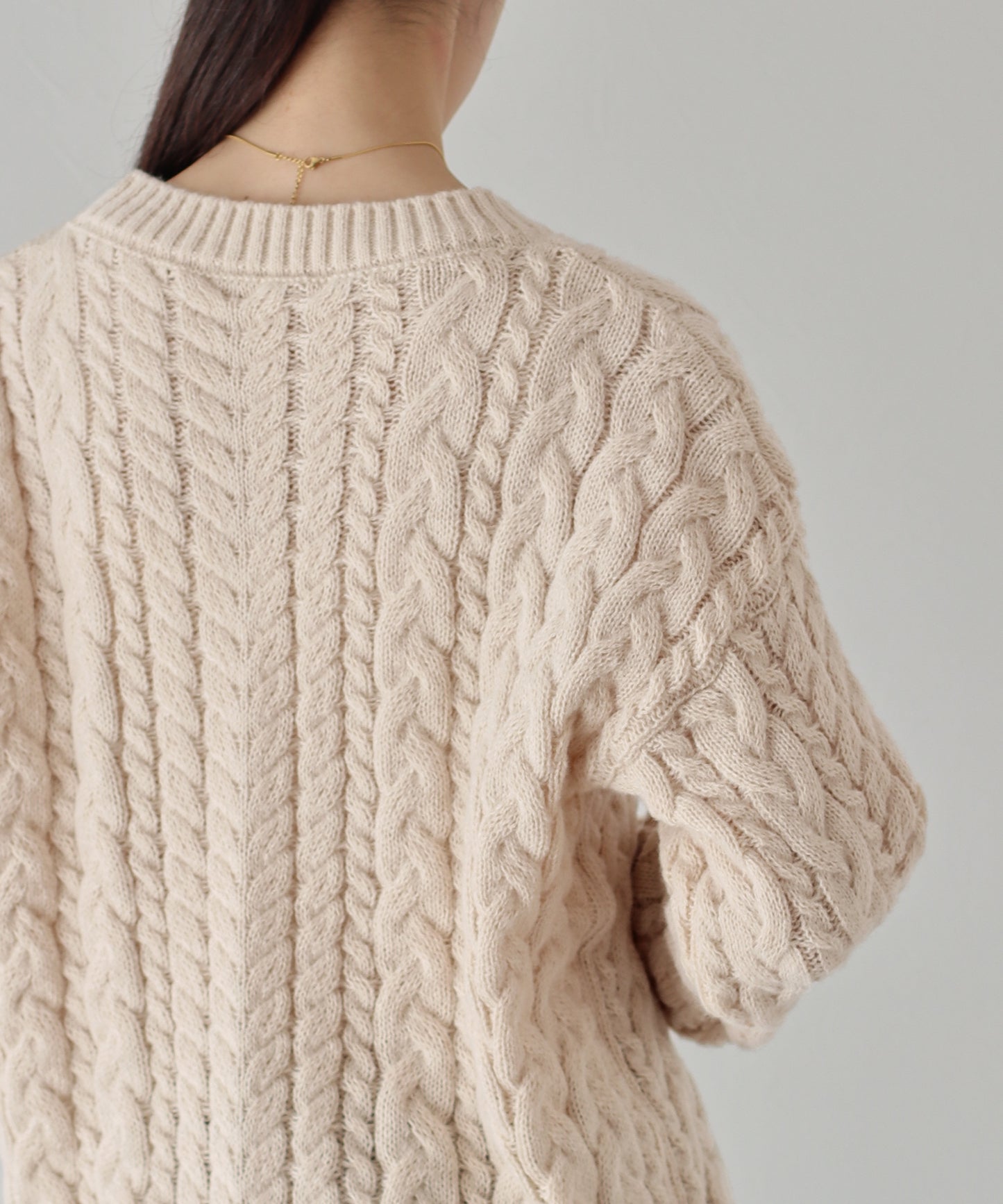 【SALE】ボリュームケーブルニット