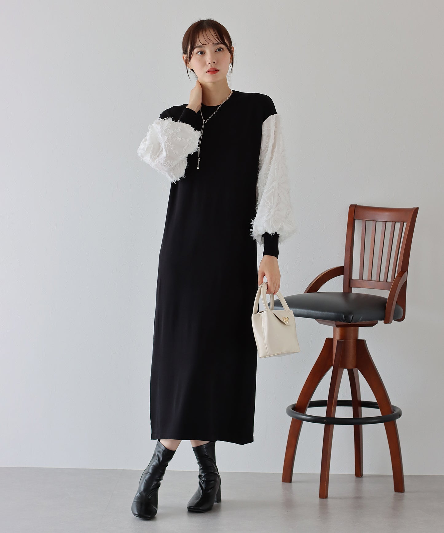 【TIME SALE】カットジャガード袖ニットワンピース