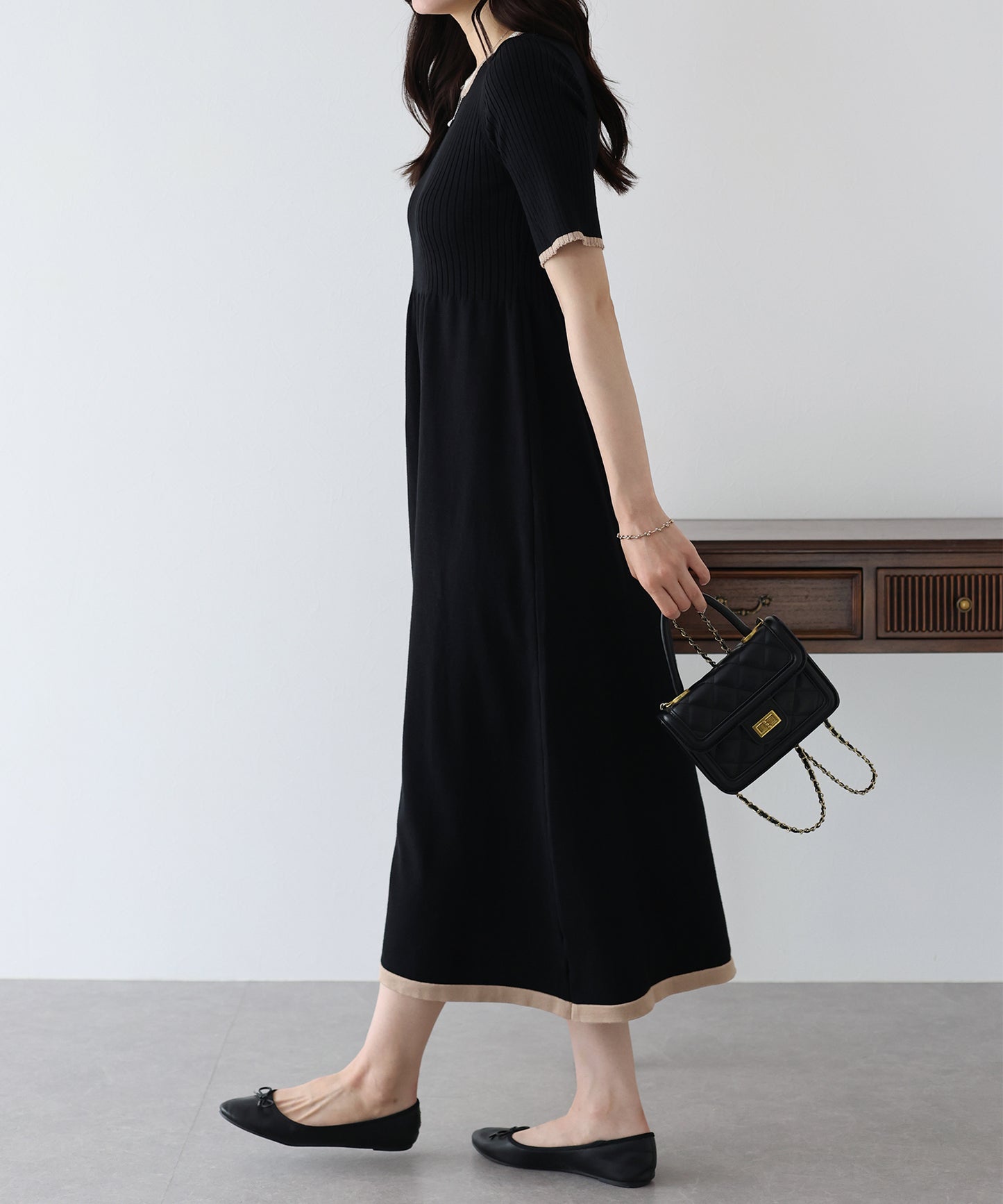 【SALE】バイカラーネックニットワンピース