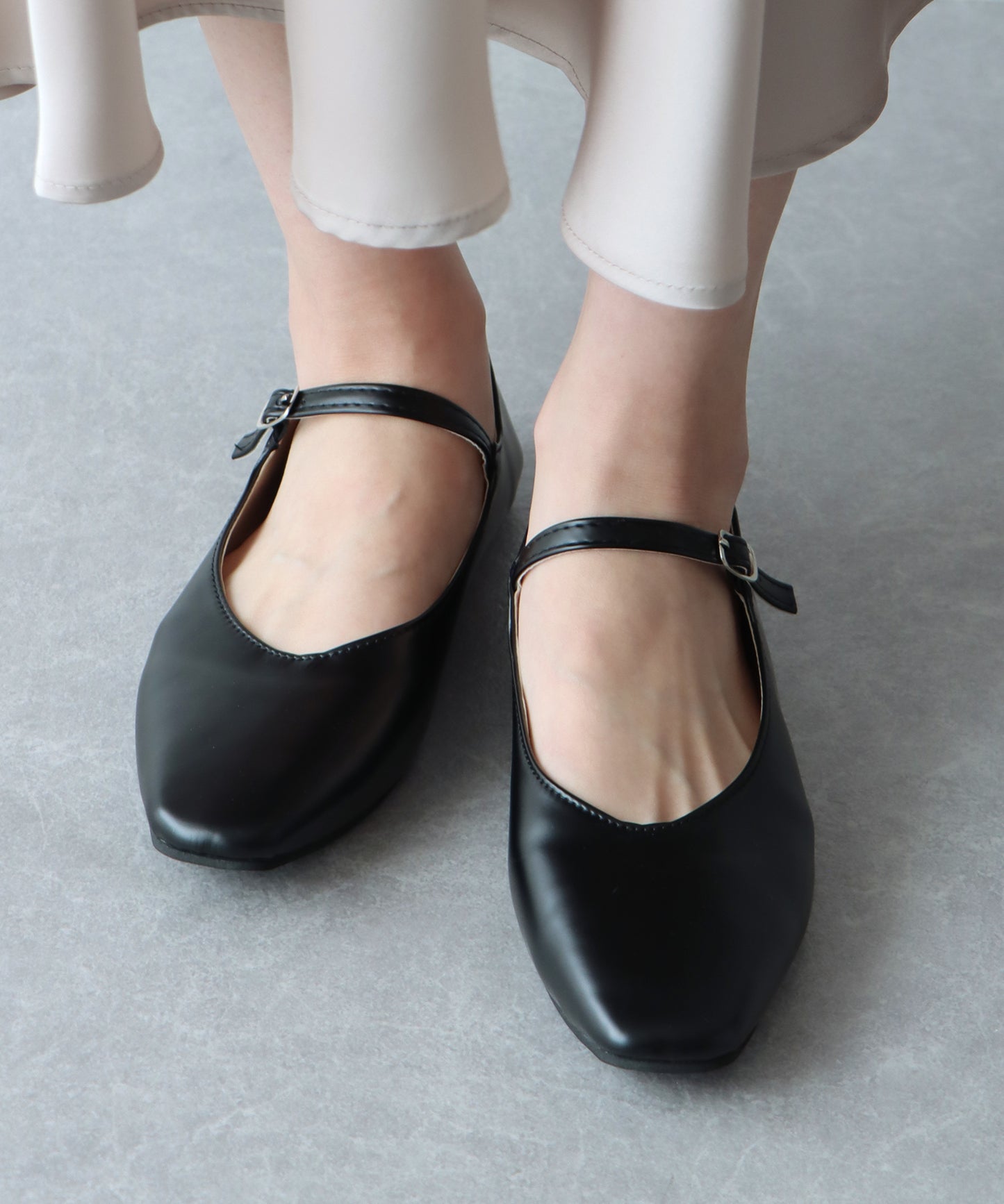 【SALE】ストラップフラットシューズ