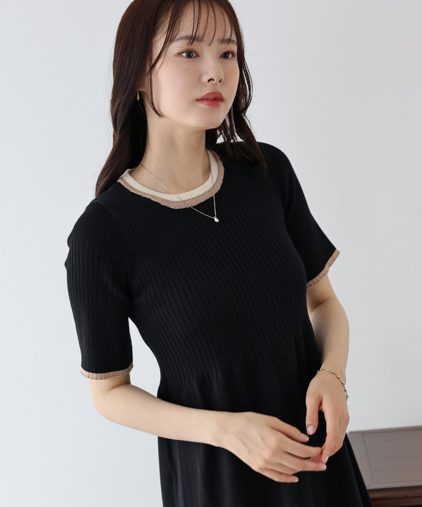 【SALE】バイカラーネックニットワンピース