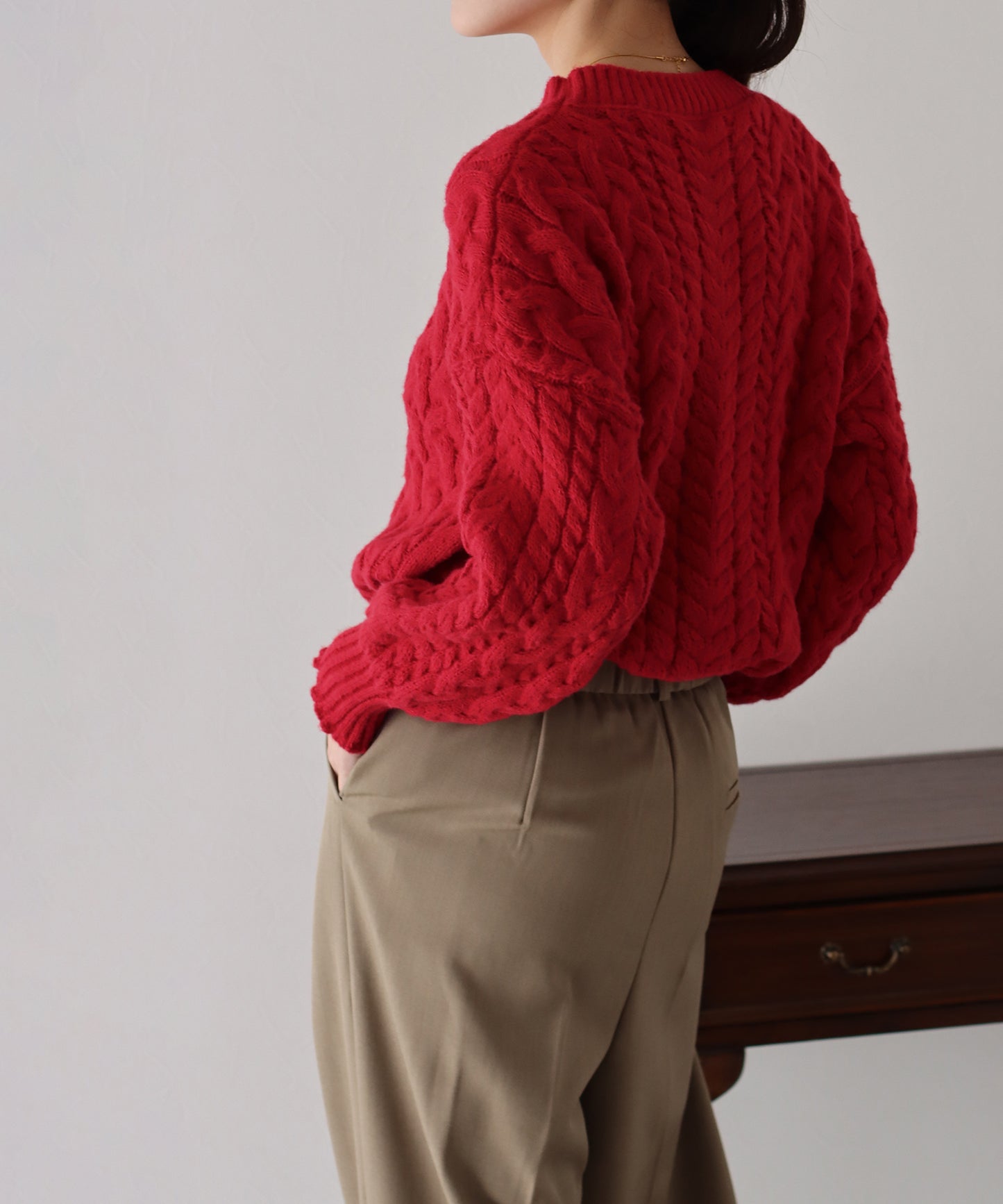 【SALE】ボリュームケーブルニット