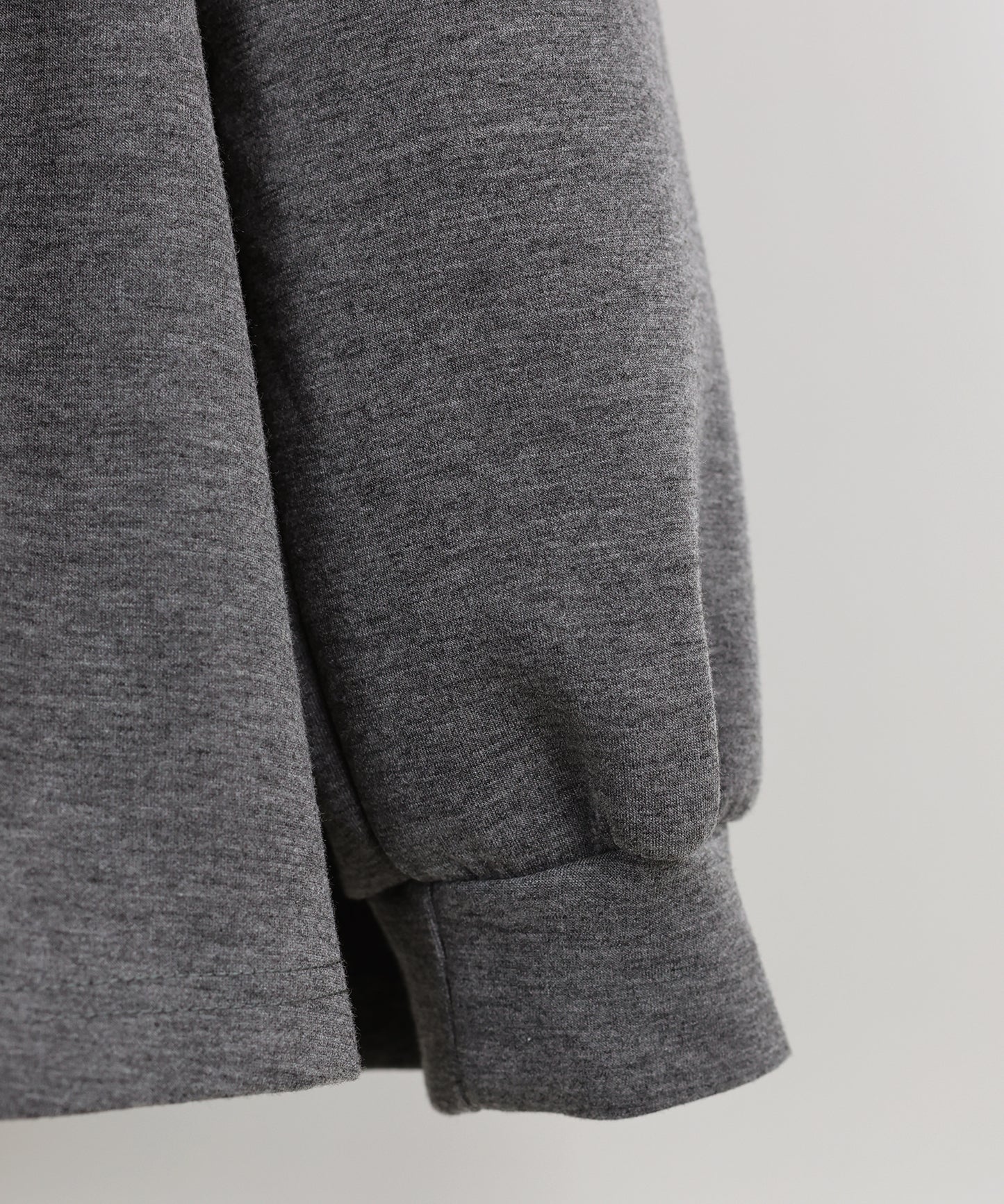 【早割5%OFF】ペプラムパーカー