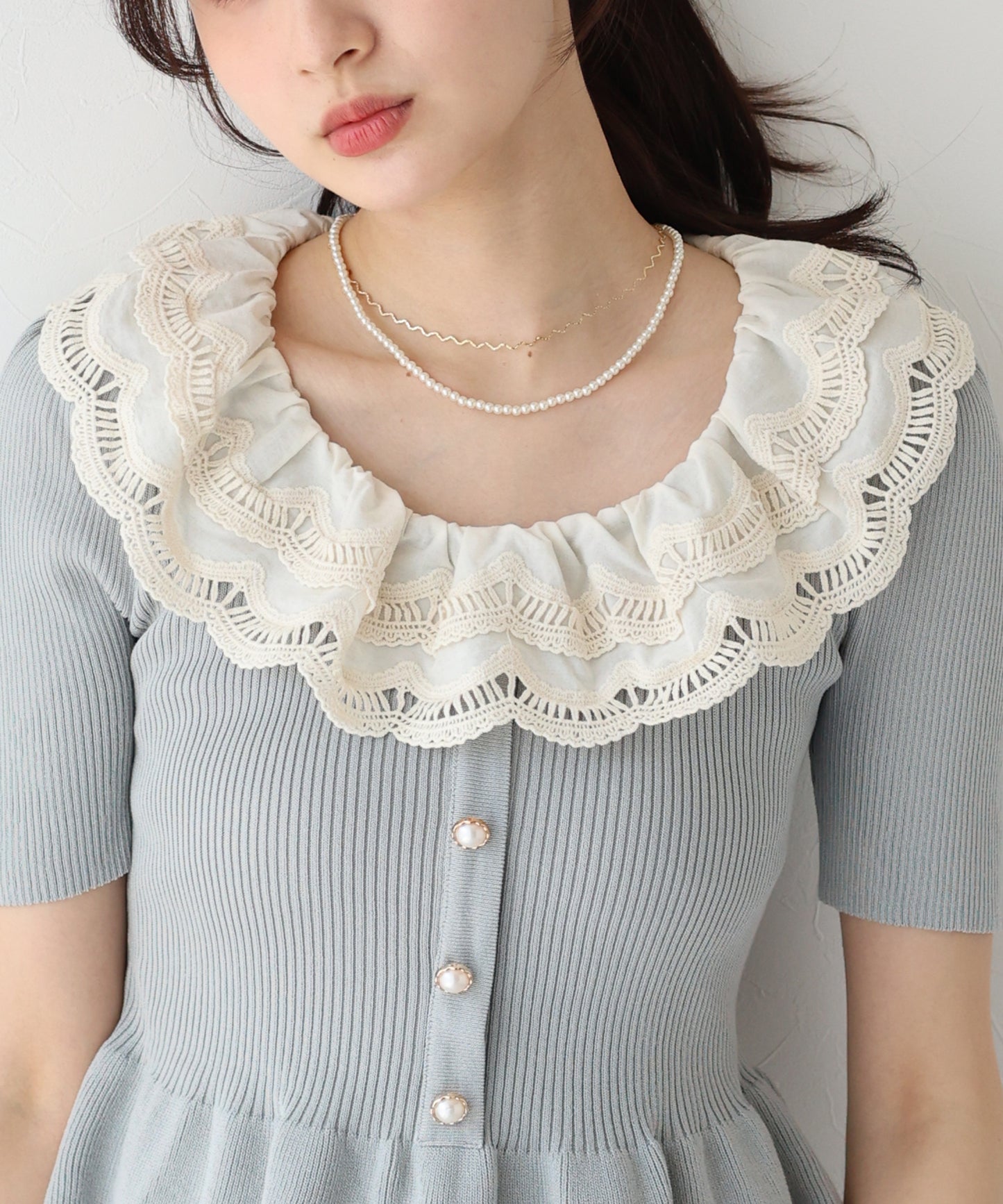 【TIME SALE】エンブロイダリーレース半袖ペプラムニット