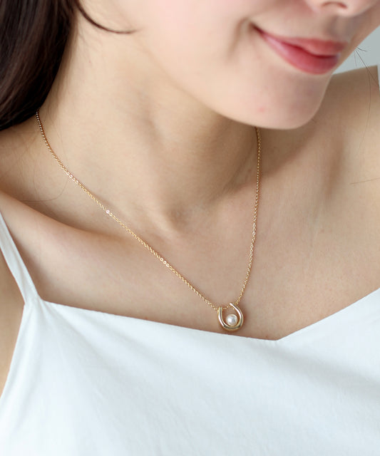 ホースシューネックレス / ニッケルフリー【ネコポス】