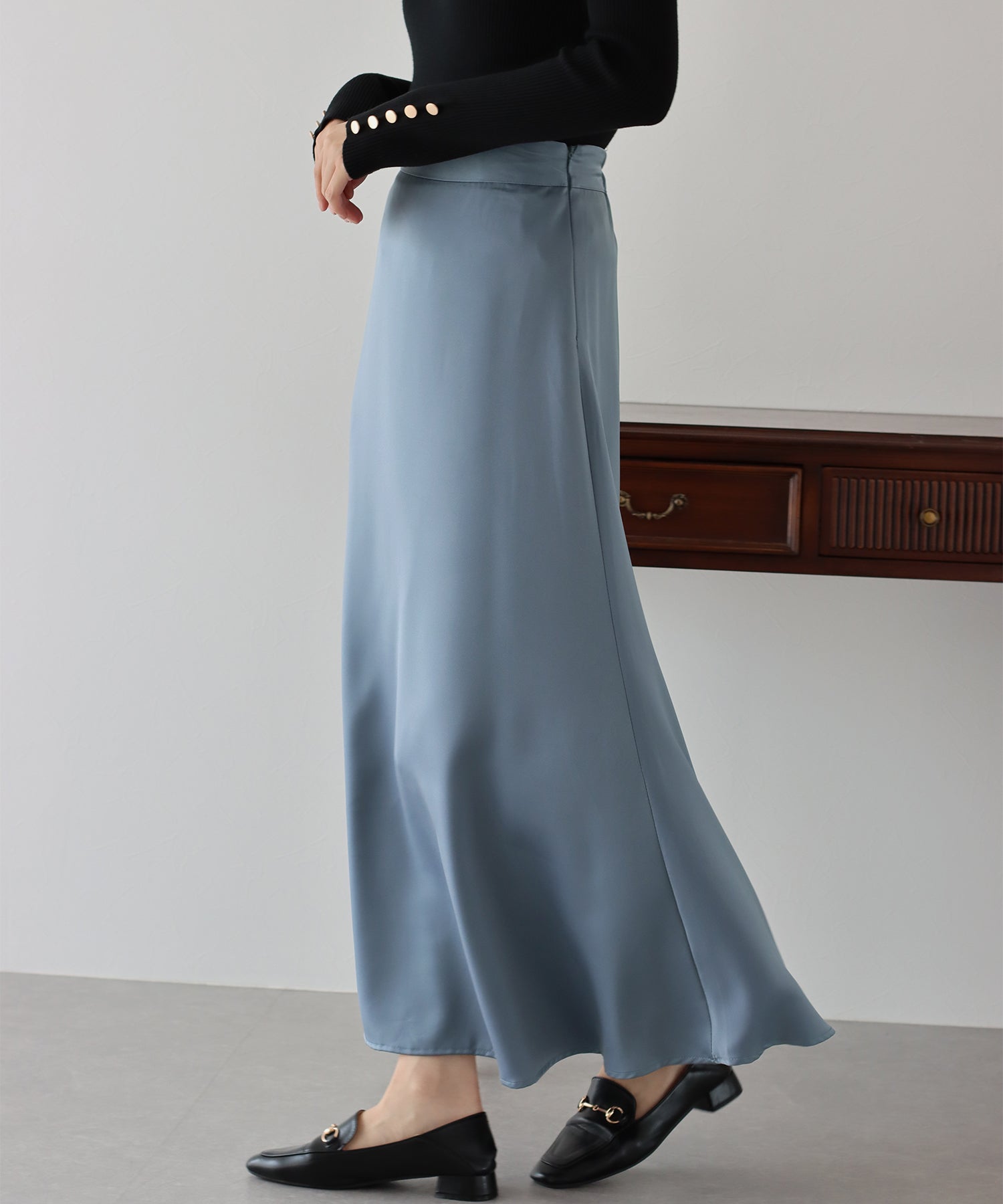 丈が選べるマーメイドサテンロングスカート – BLUE ONLINE
