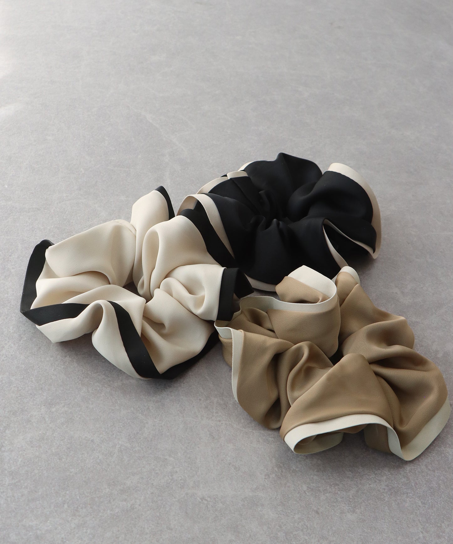 【早割5%OFF】バイカラーサテンシュシュ【ネコポス】