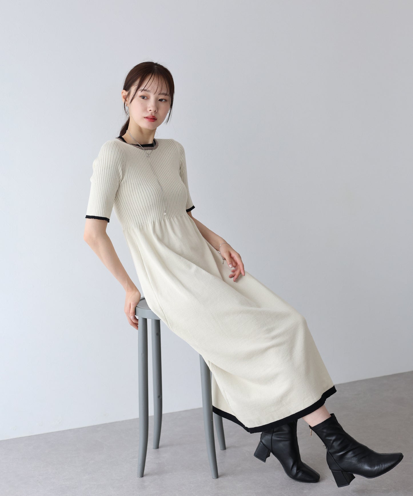 【SALE】バイカラーネックニットワンピース