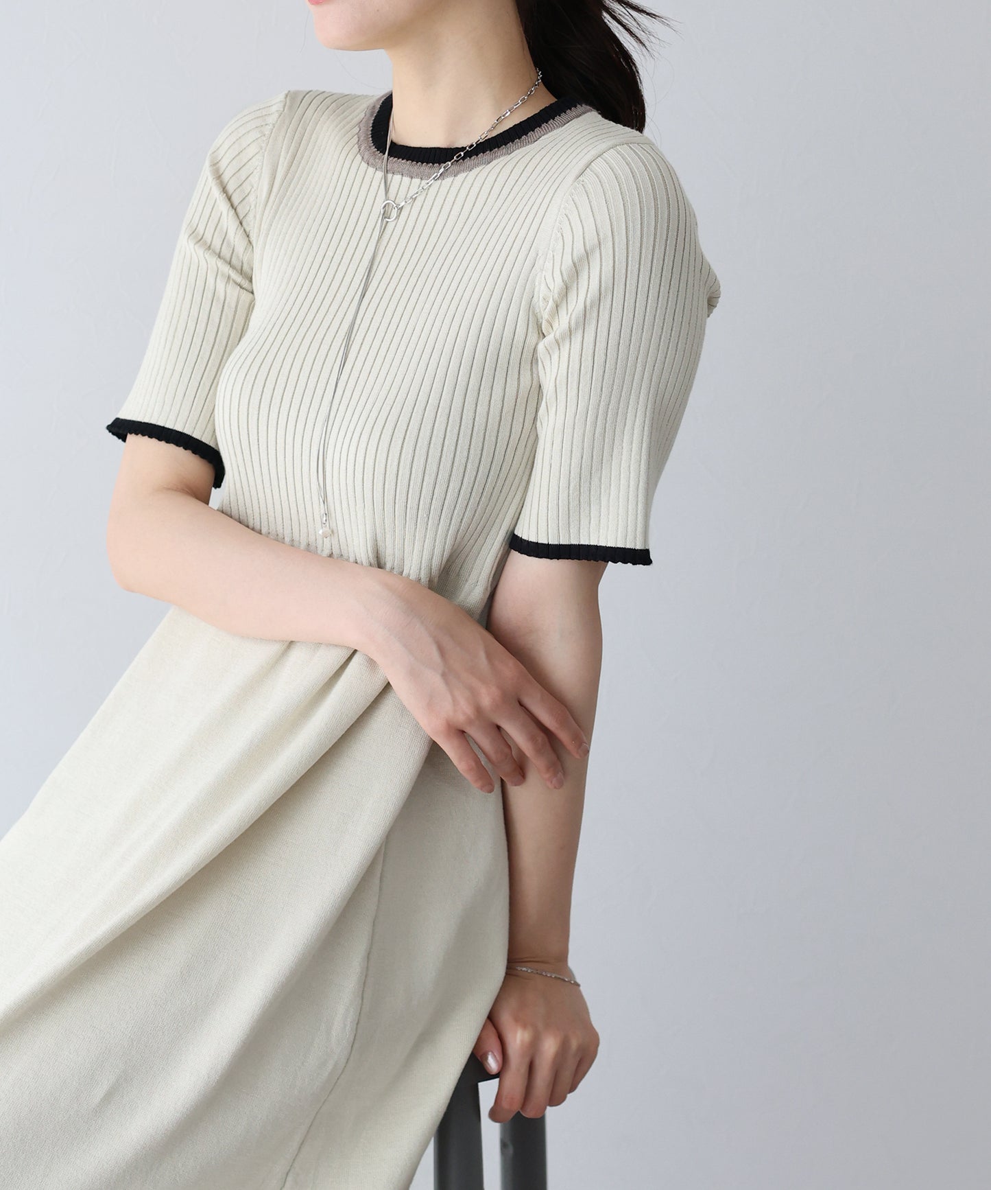 【SALE】バイカラーネックニットワンピース