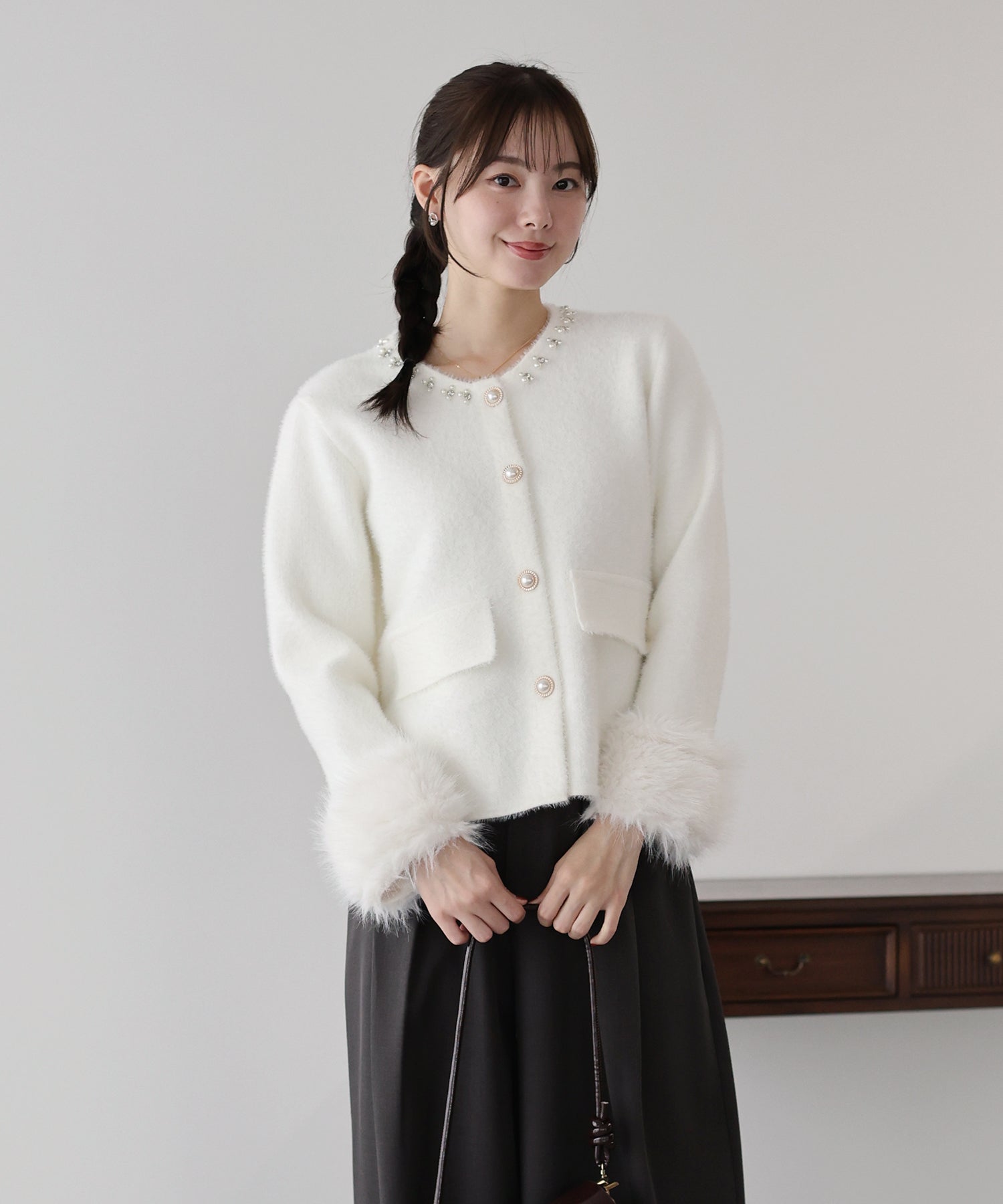 最終値下げ　美品　ルネ　ジャケット　ニット　パール　ビジュー 袖ファーパールビジュージャケット – BLUE ONLINE