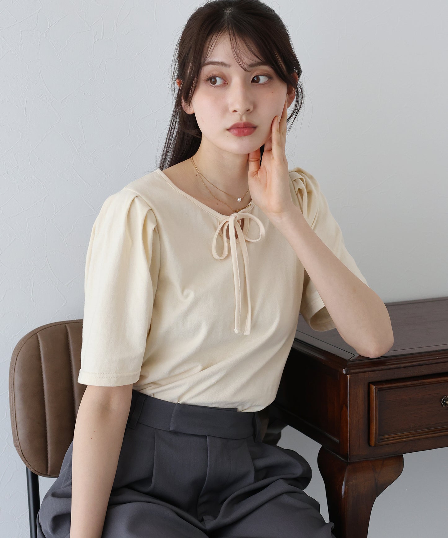 【TIME SALE】パイピングリボンタックTシャツ