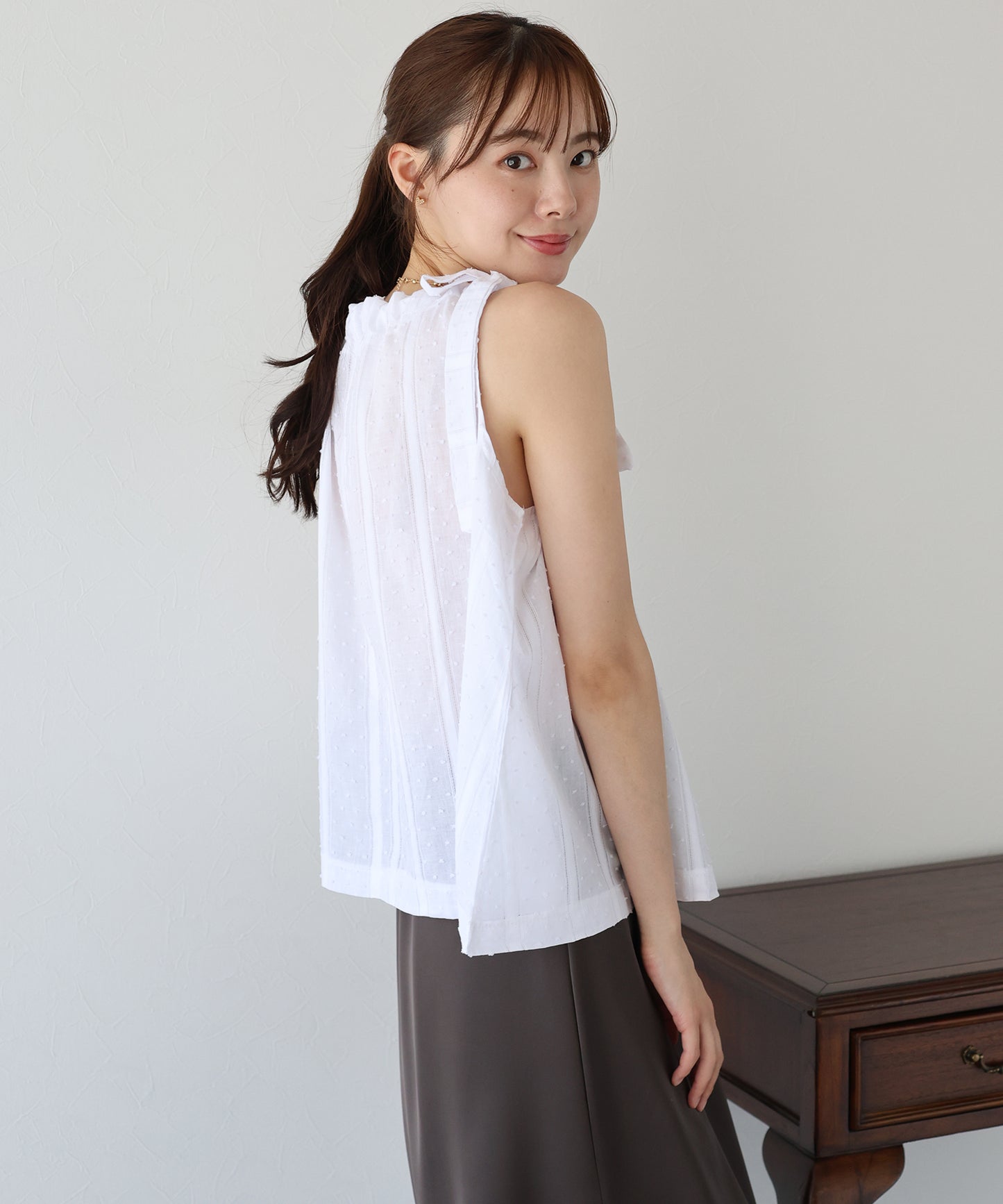 【SALE】ドットジャガードリボンブラウス
