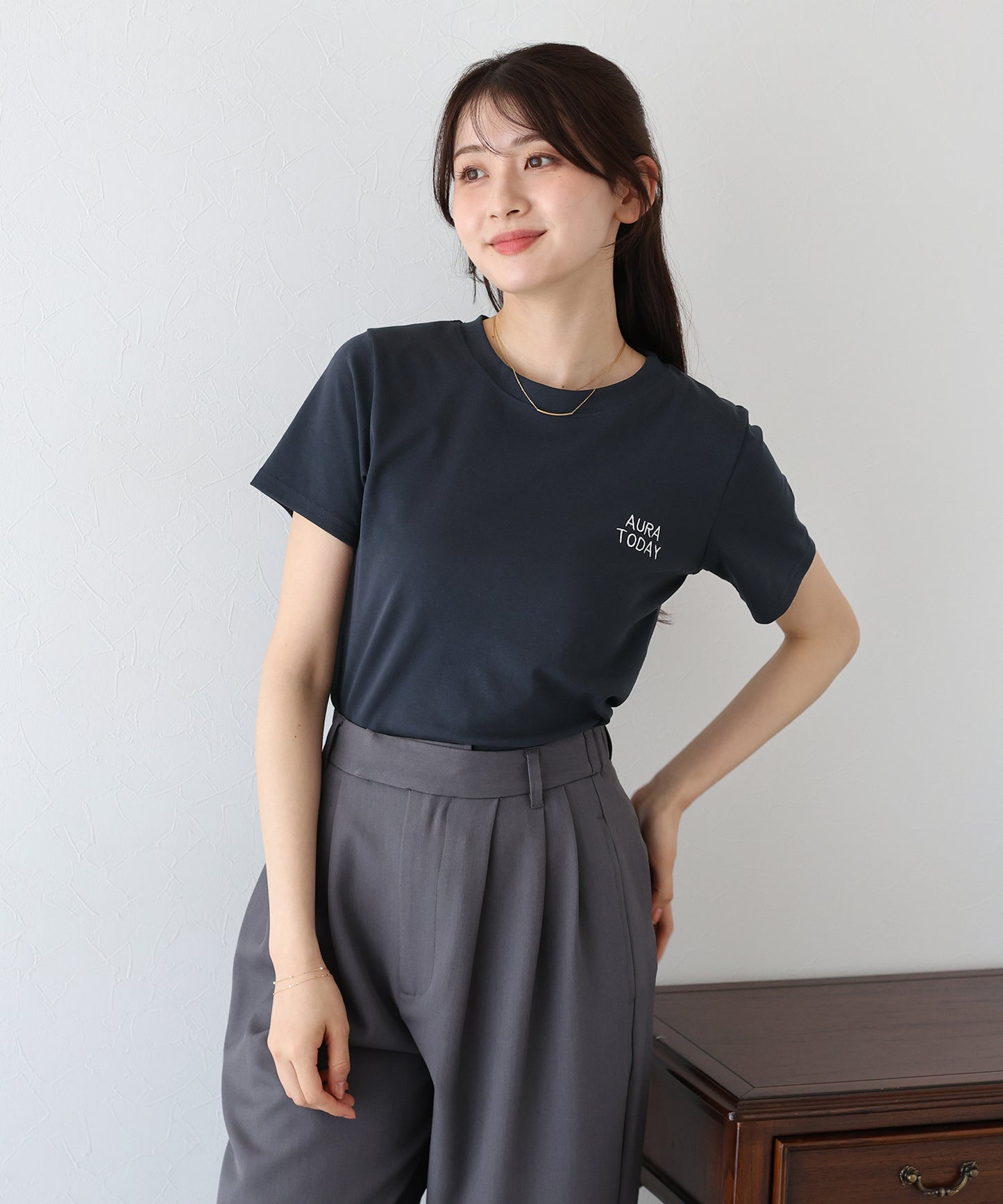 【TIME SALE】ワンポイントロゴ刺繍Tシャツ【ネコポス】