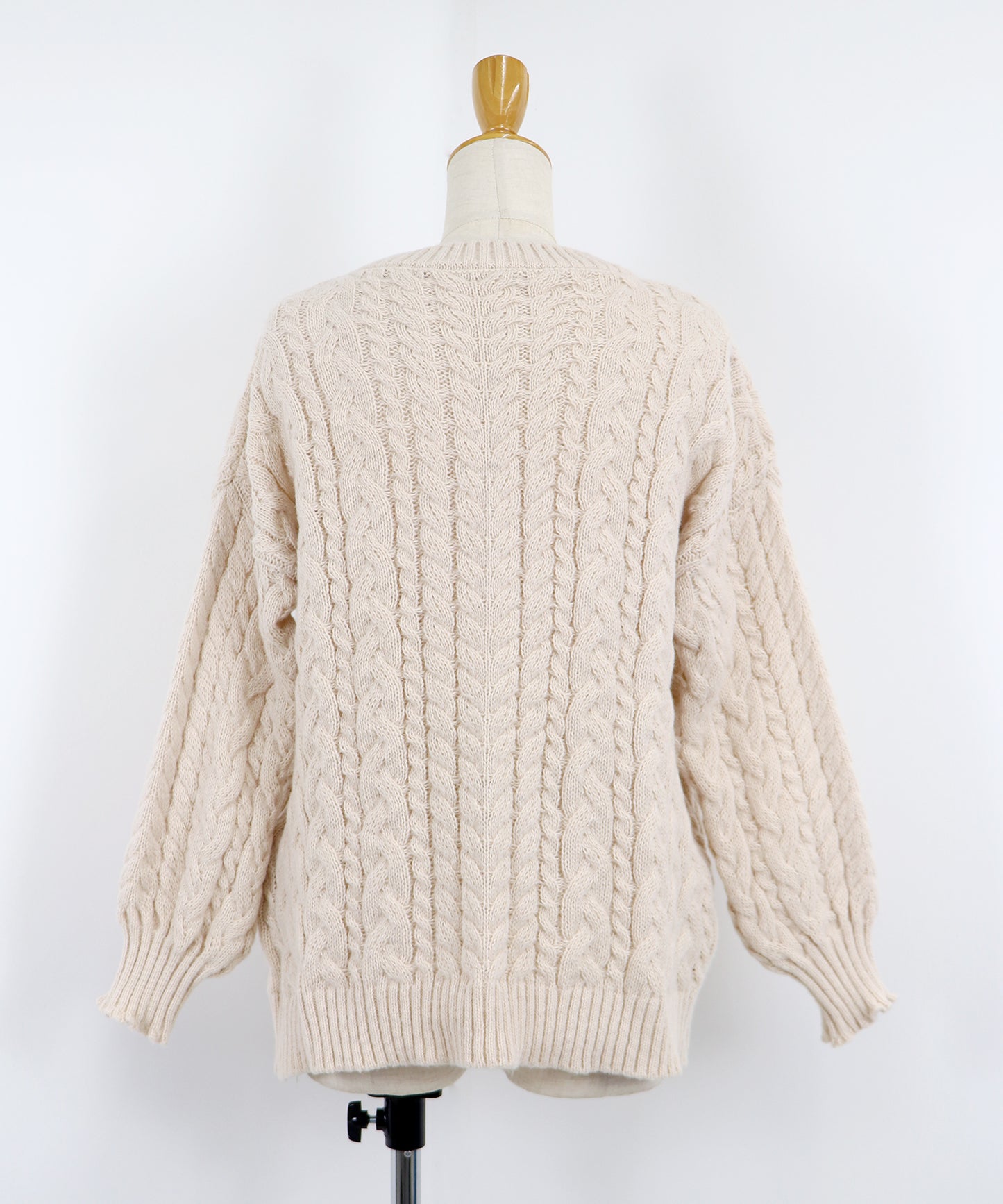 【SALE】ボリュームケーブルニット