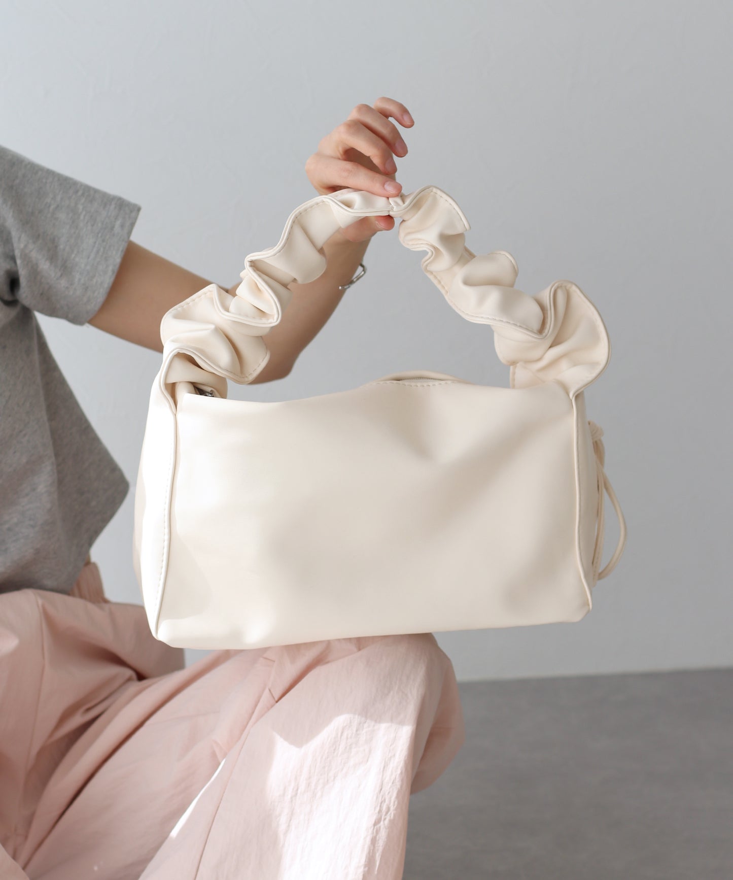 【SALE】ギャザーアレンジショルダーバッグ