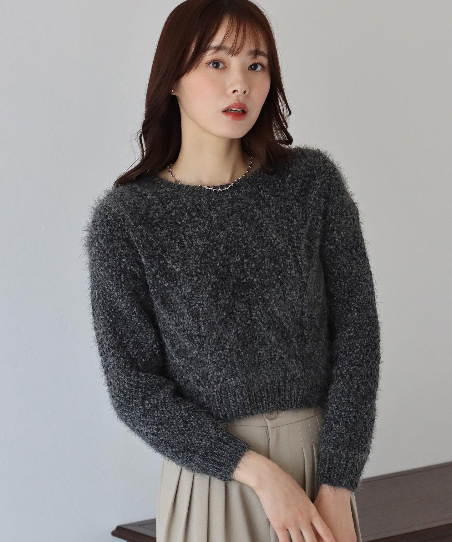 【SALE】ケーブル編みモールシャギーニット