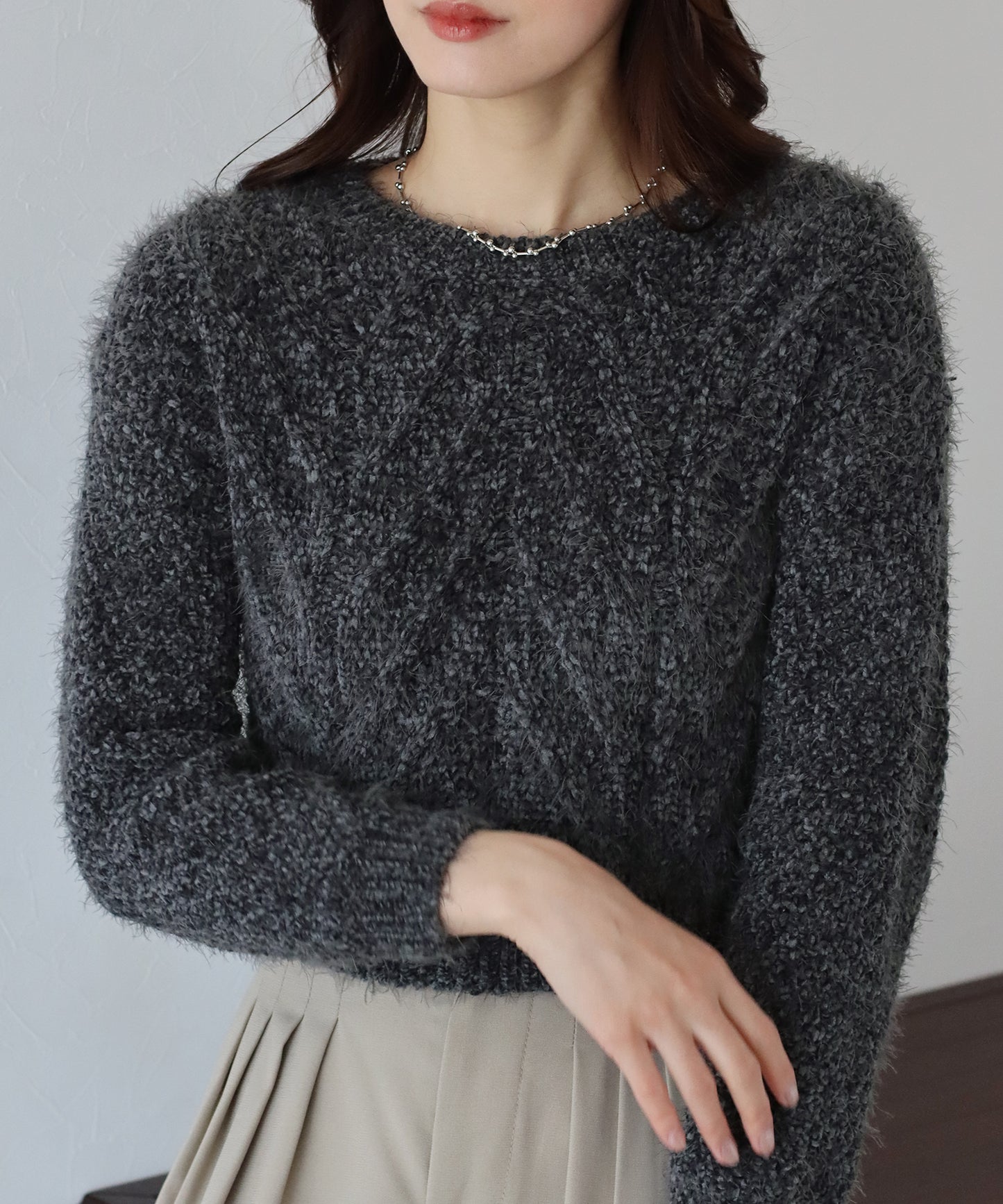 【SALE】ケーブル編みモールシャギーニット
