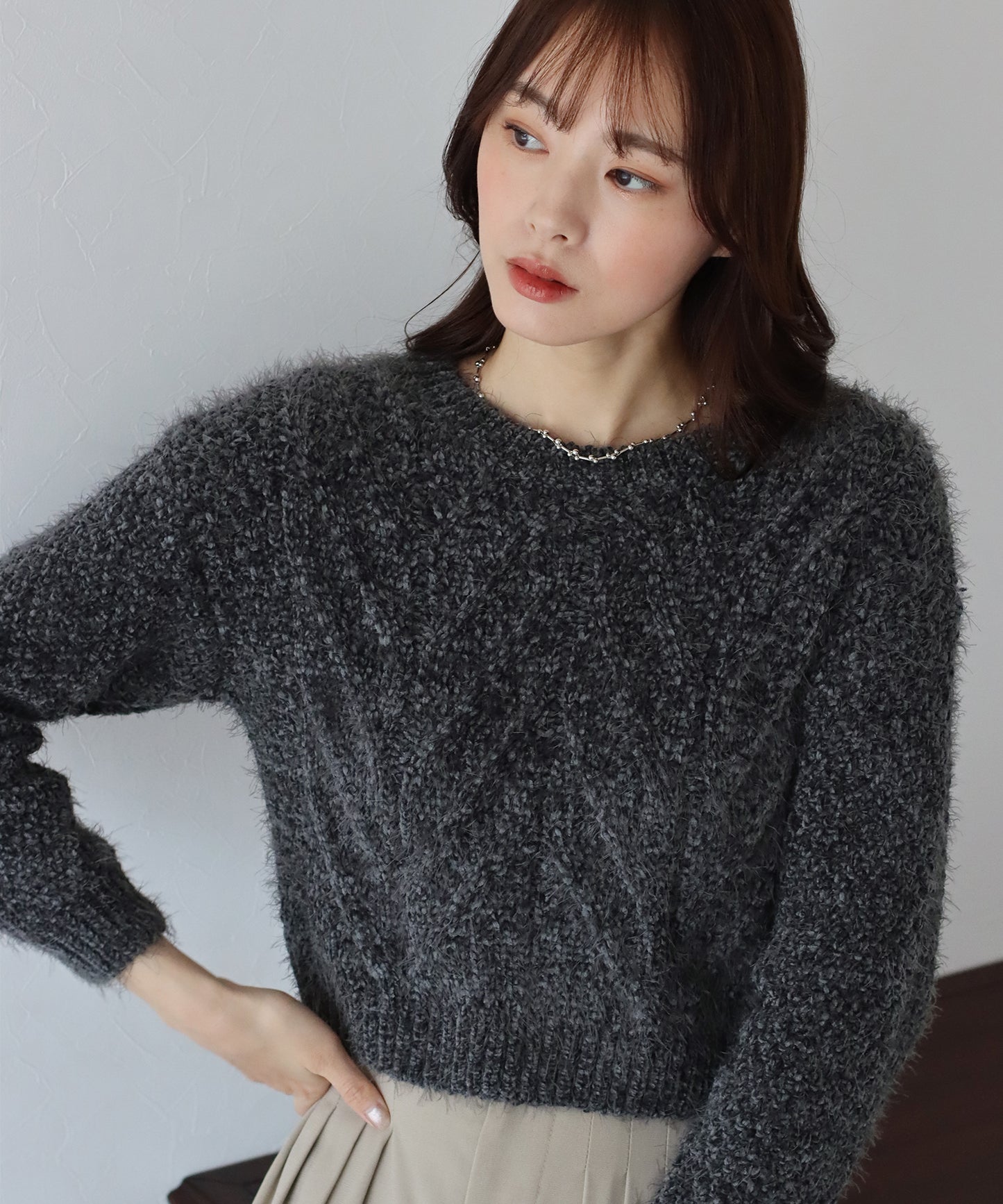 【SALE】ケーブル編みモールシャギーニット