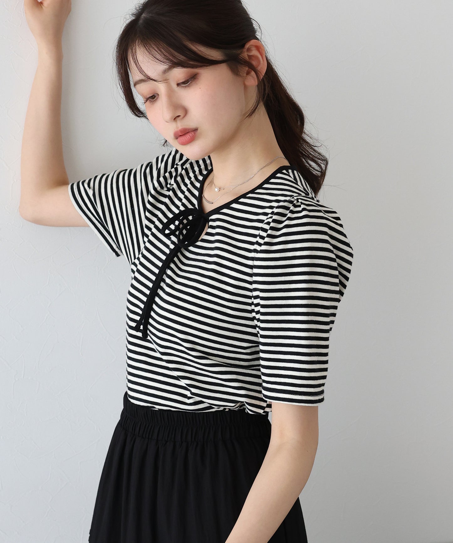 【TIME SALE】パイピングリボンタックTシャツ