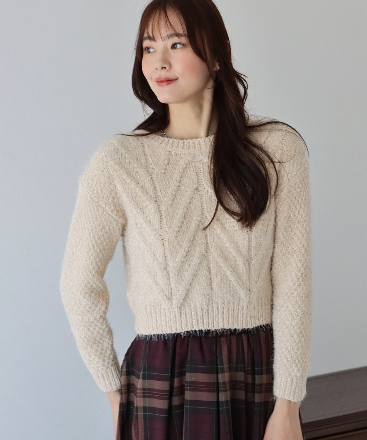 【SALE】ケーブル編みモールシャギーニット