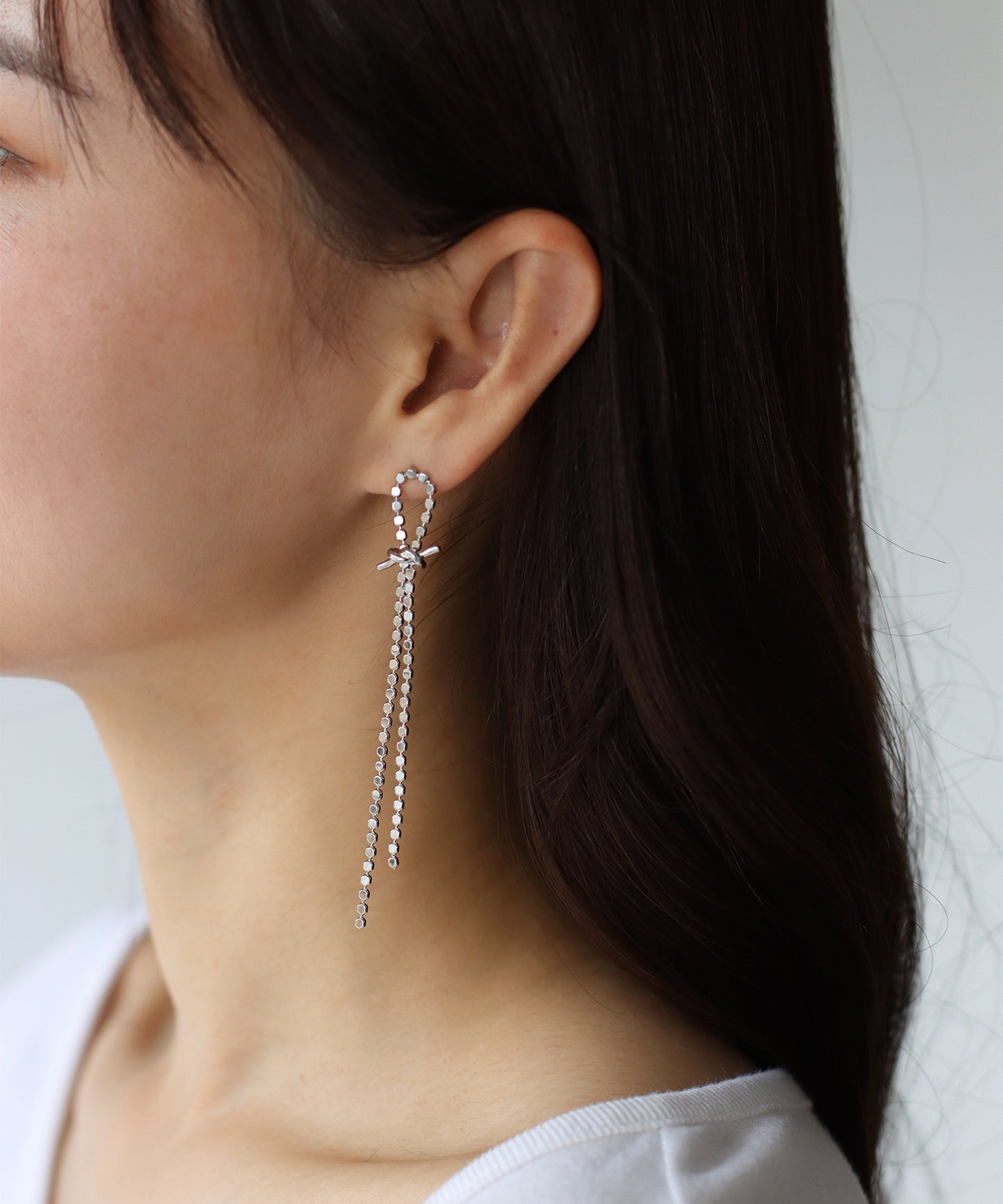 スパークルノットピアス/ニッケルフリー【ネコポス】