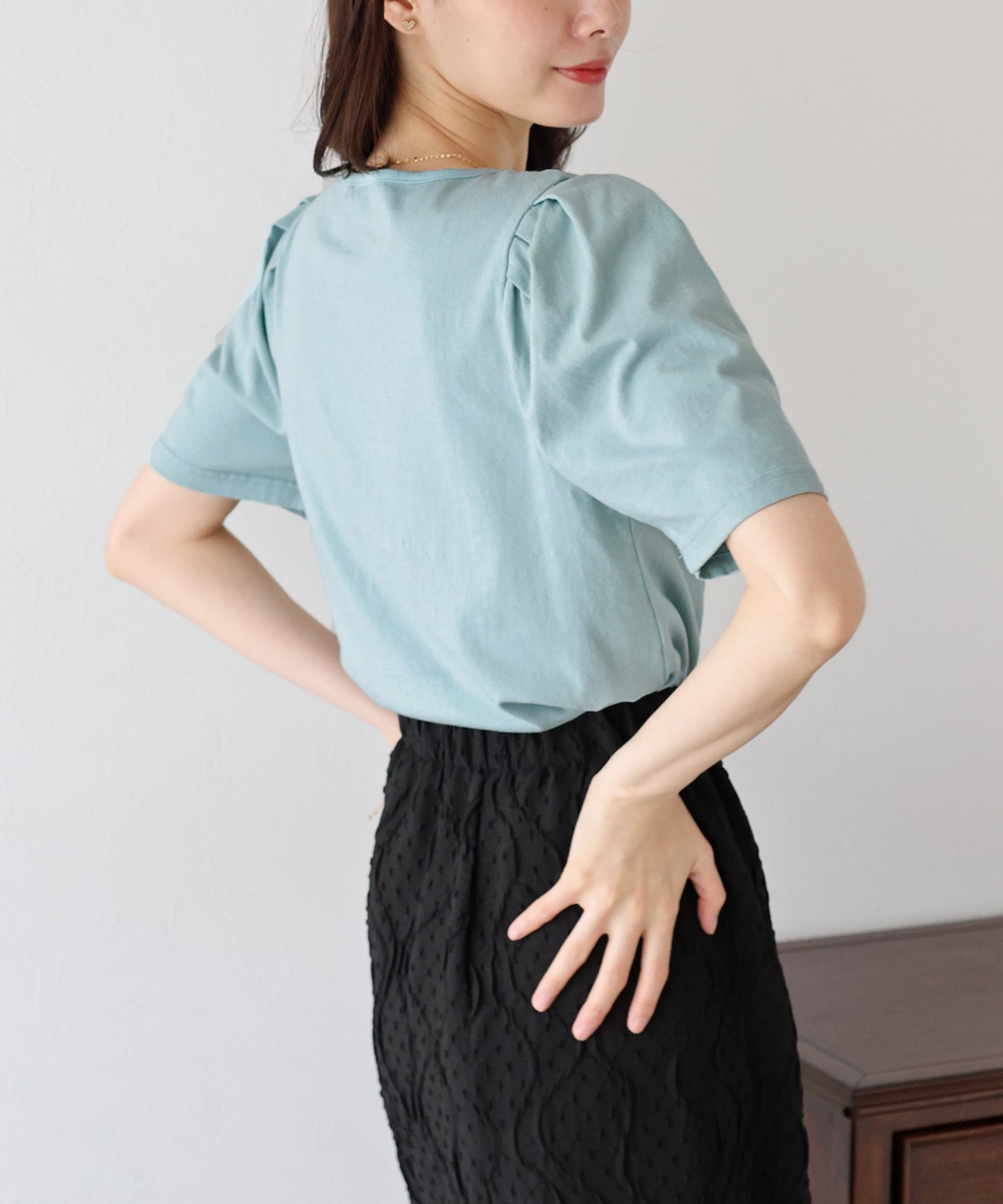 【TIME SALE】パイピングリボンタックTシャツ