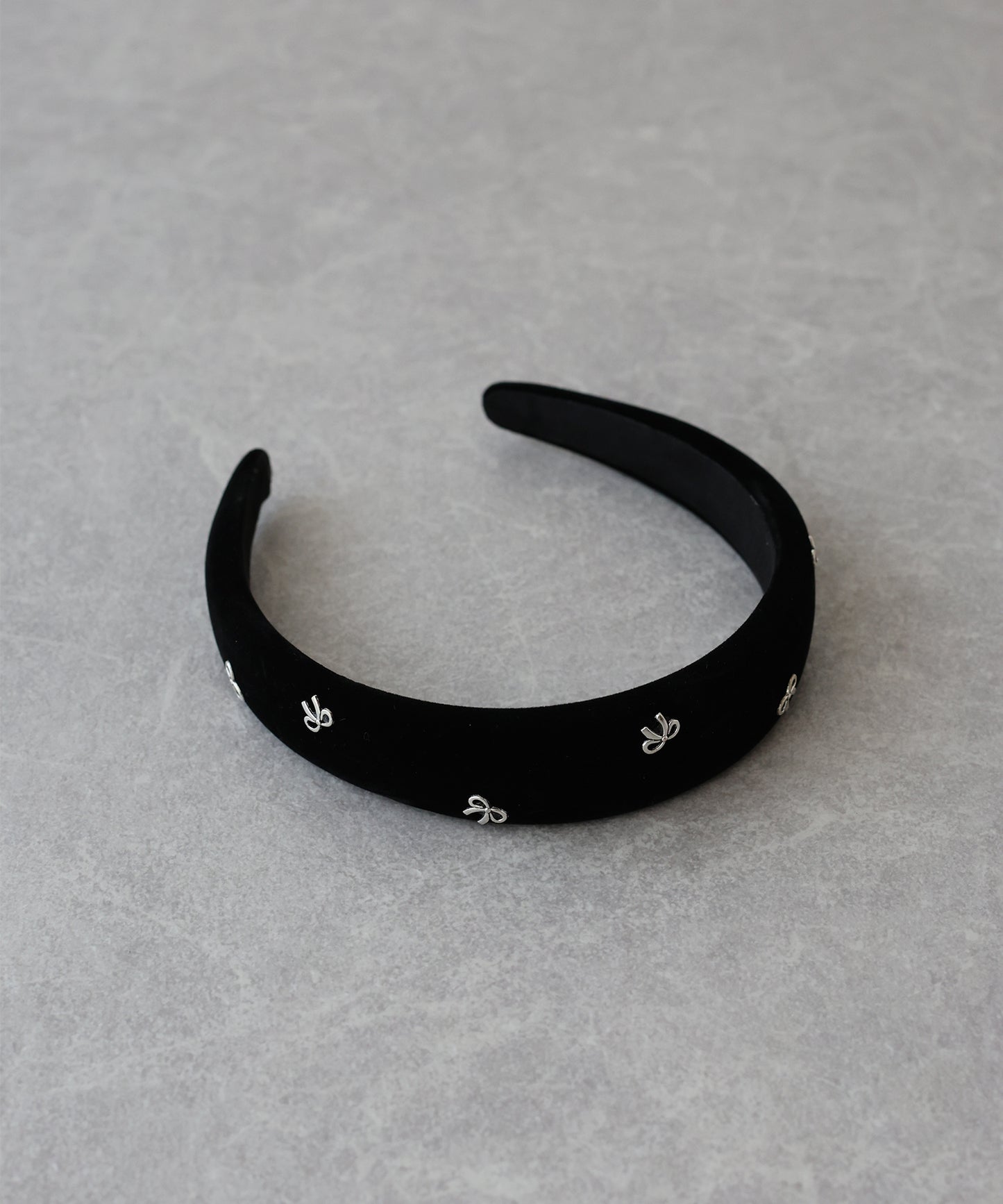 リボンモチーフベロアカチューシャ