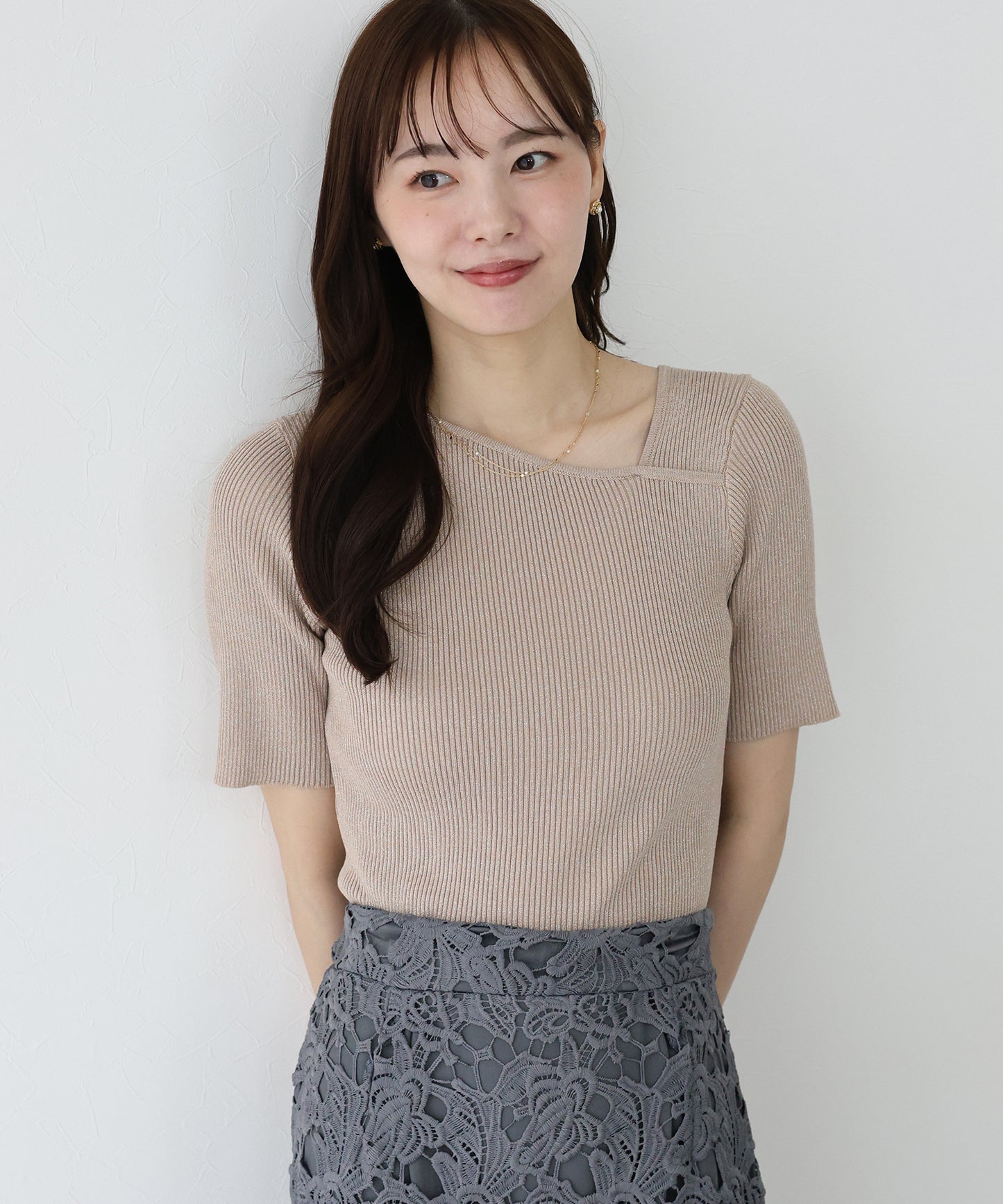 【SALE】アシメネックリブニット