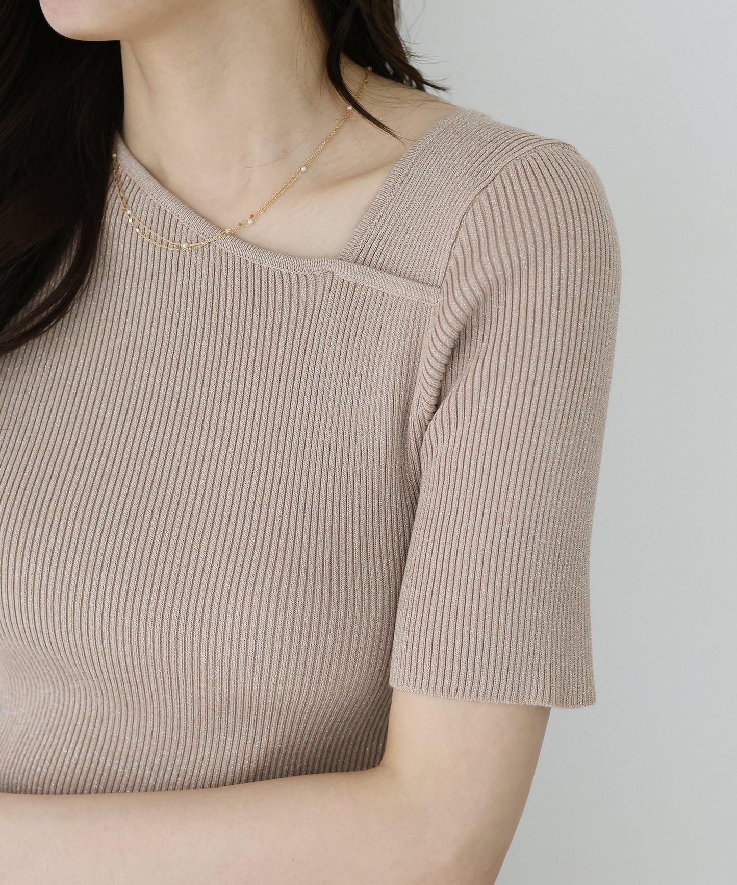 【SALE】アシメネックリブニット