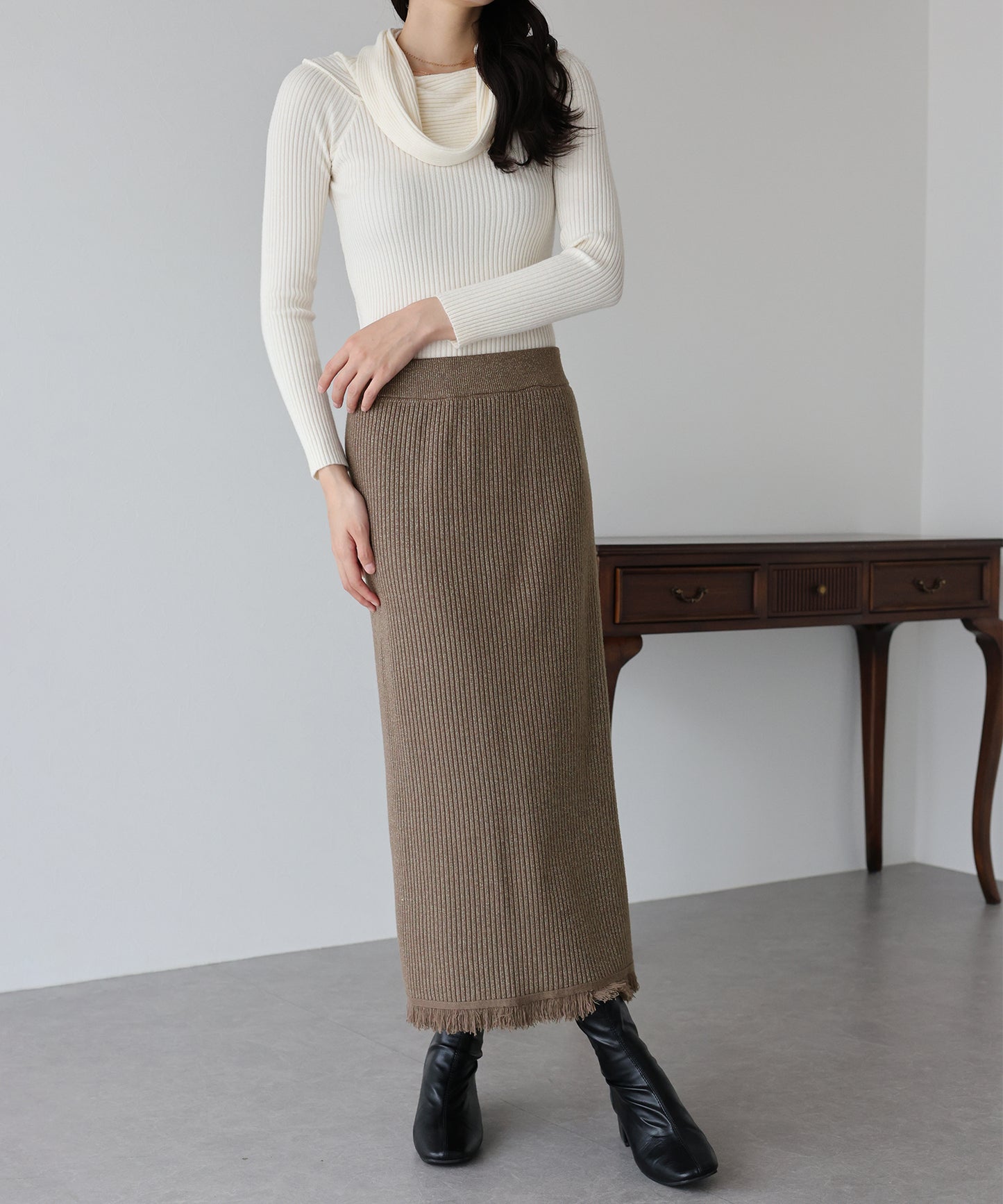 【SALE】ラメニットフリンジスカート