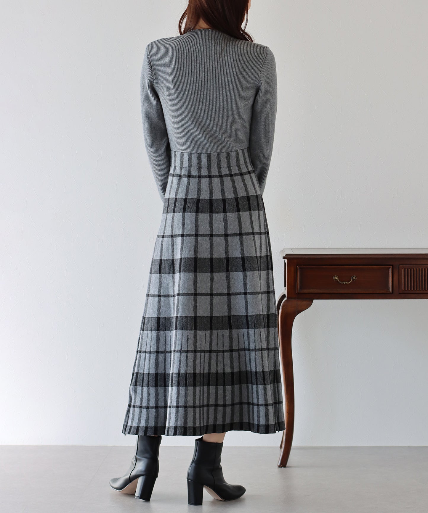 【TIME SALE】チェックジャガードニットワンピース