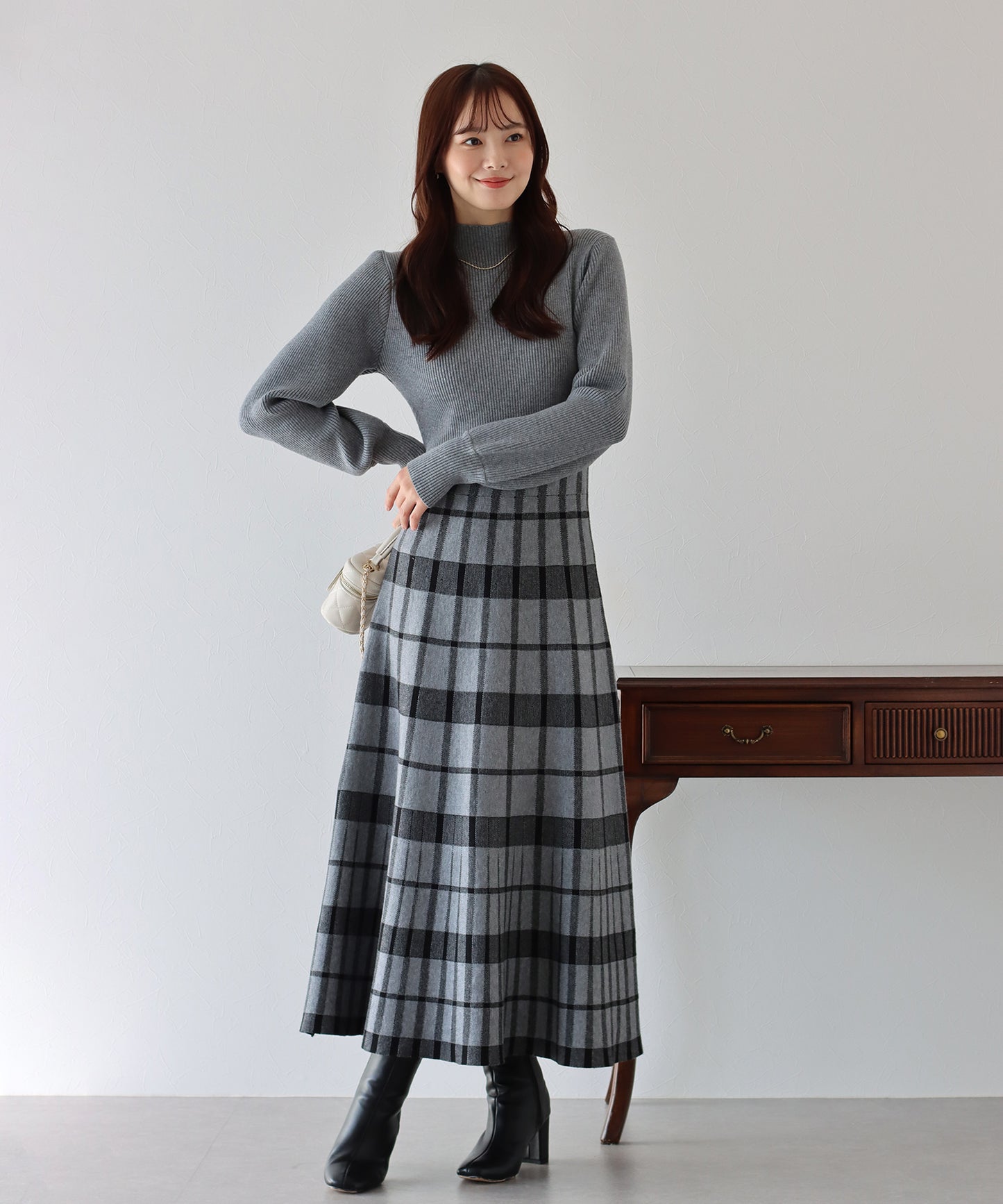 【TIME SALE】チェックジャガードニットワンピース