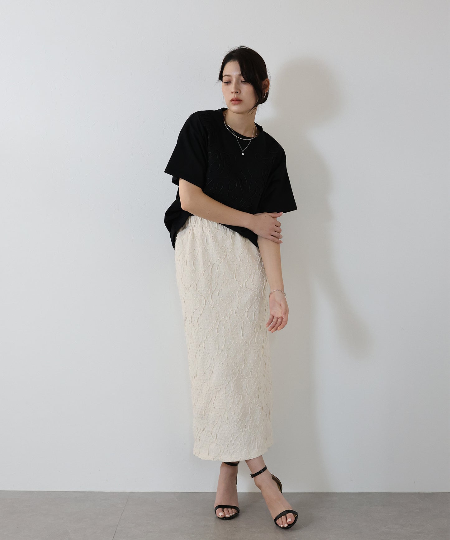 コード刺繍Tシャツ【ネコポス】