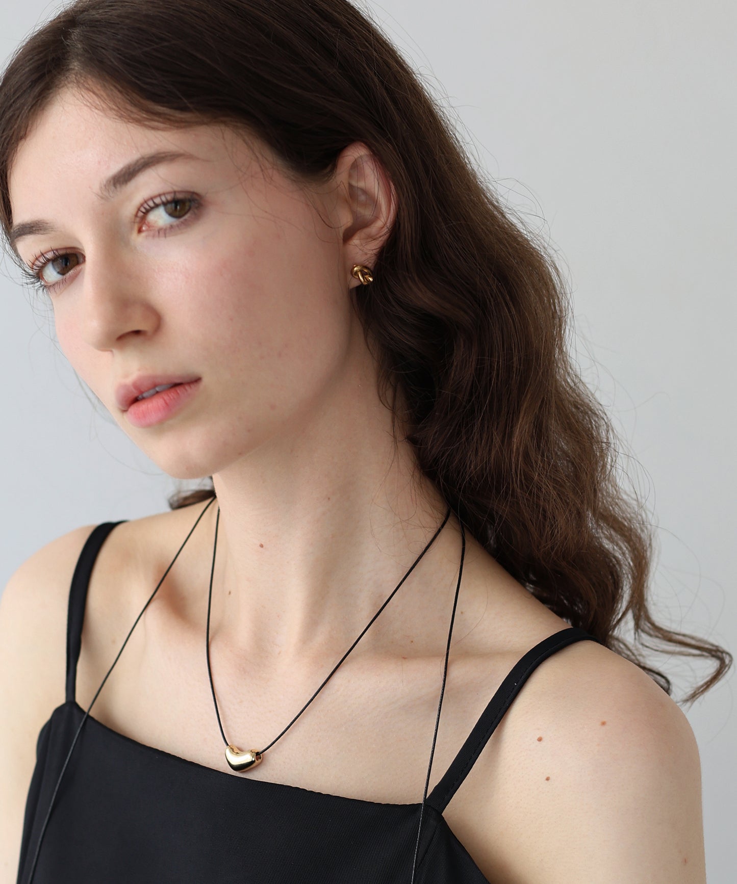 プチノットピアス / サージカルステンレス【ネコポス】