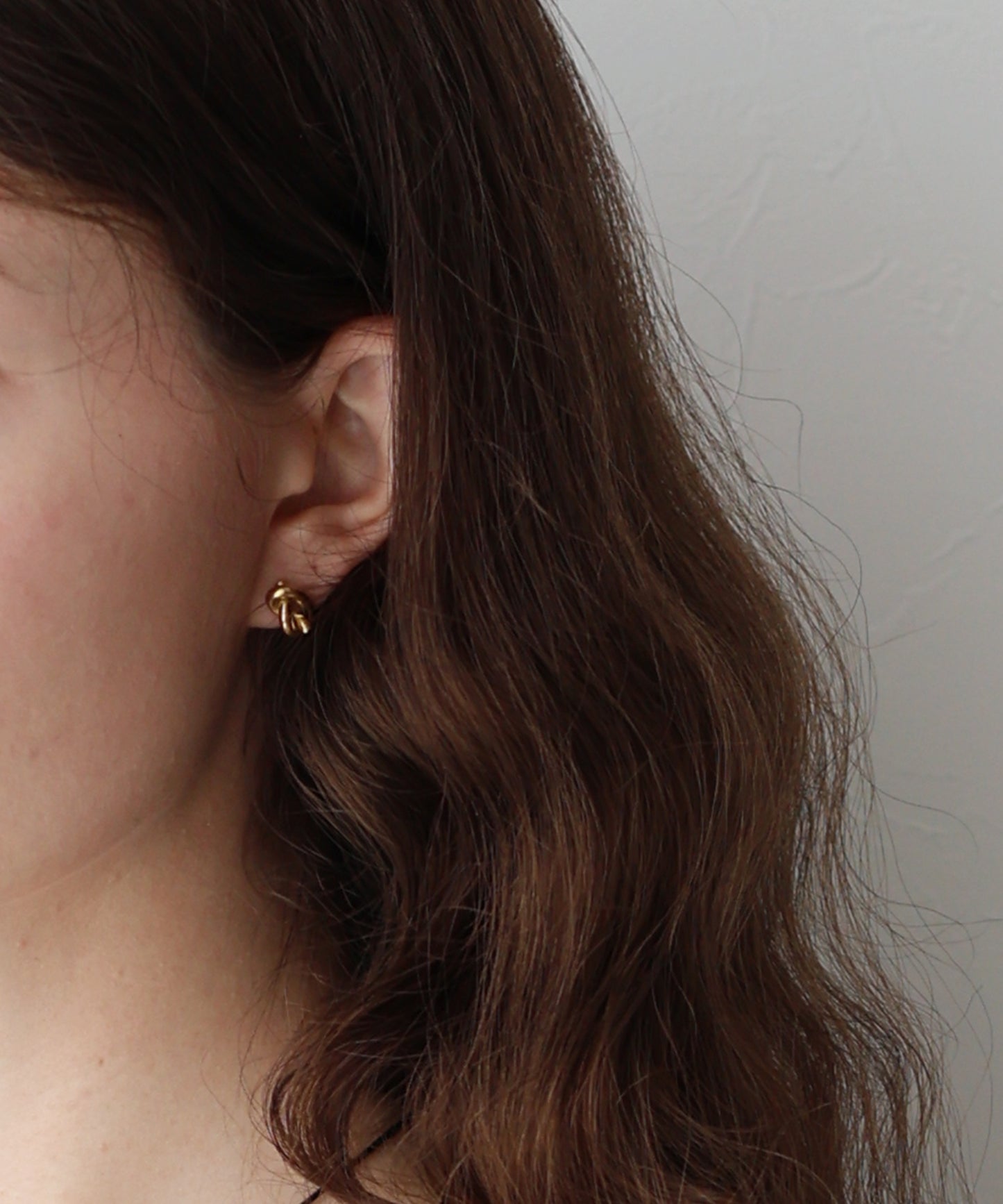 プチノットピアス / サージカルステンレス【ネコポス】