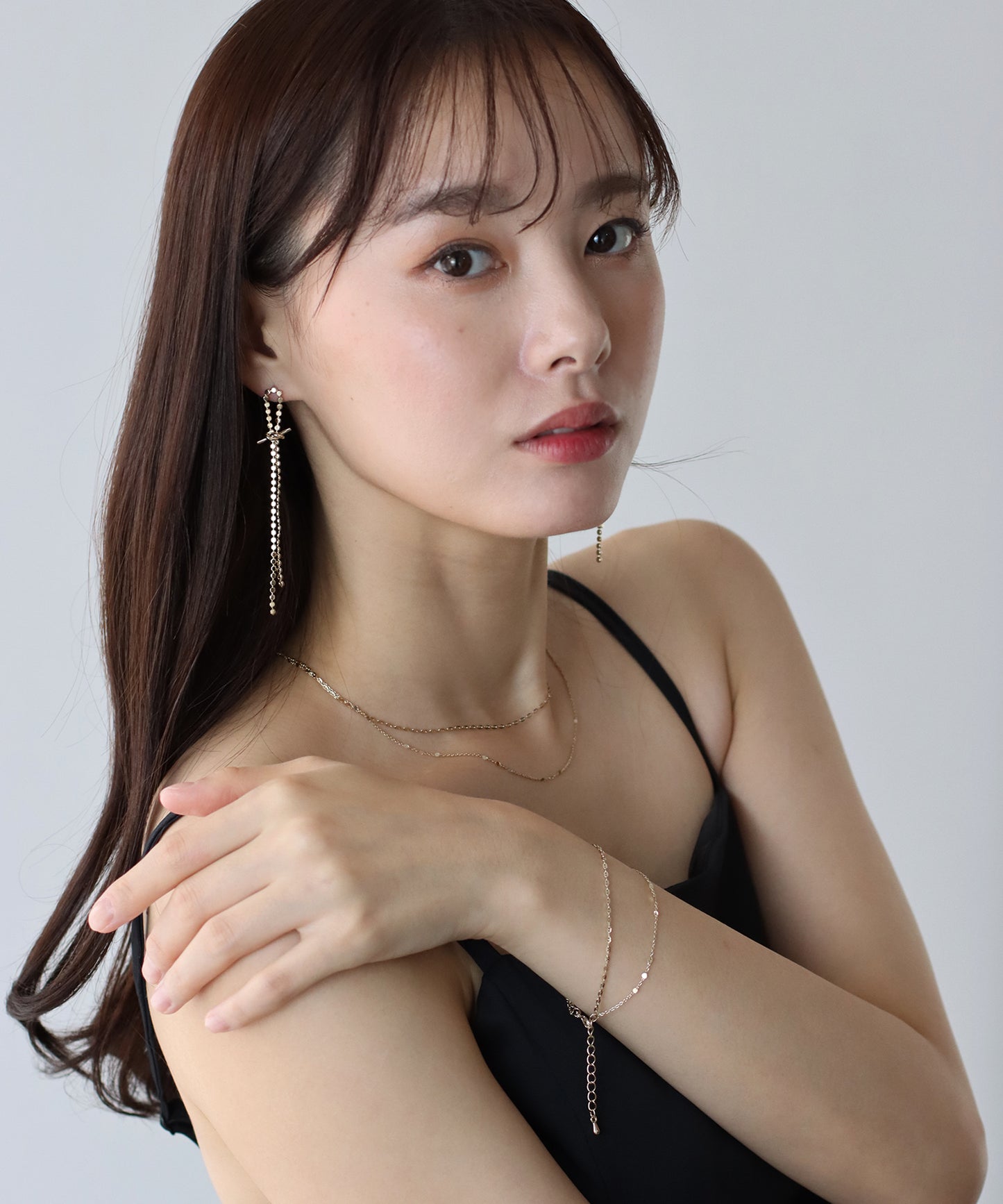 スパークルノットピアス/ニッケルフリー【ネコポス】